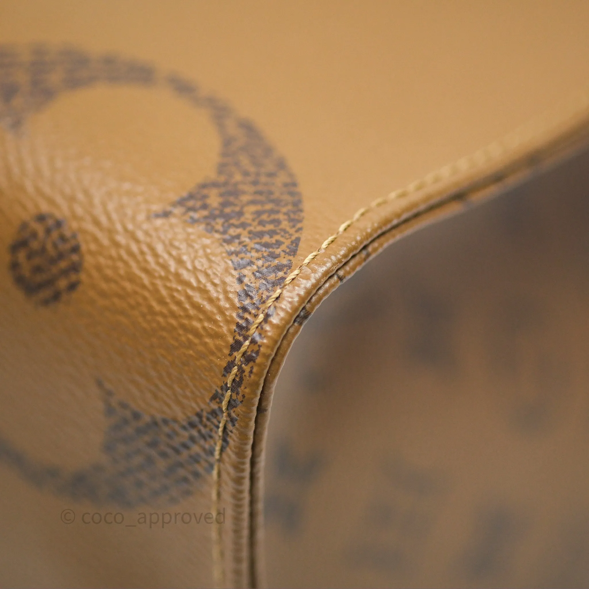 Louis Vuitton OnTheGo MM Monogram Canvas