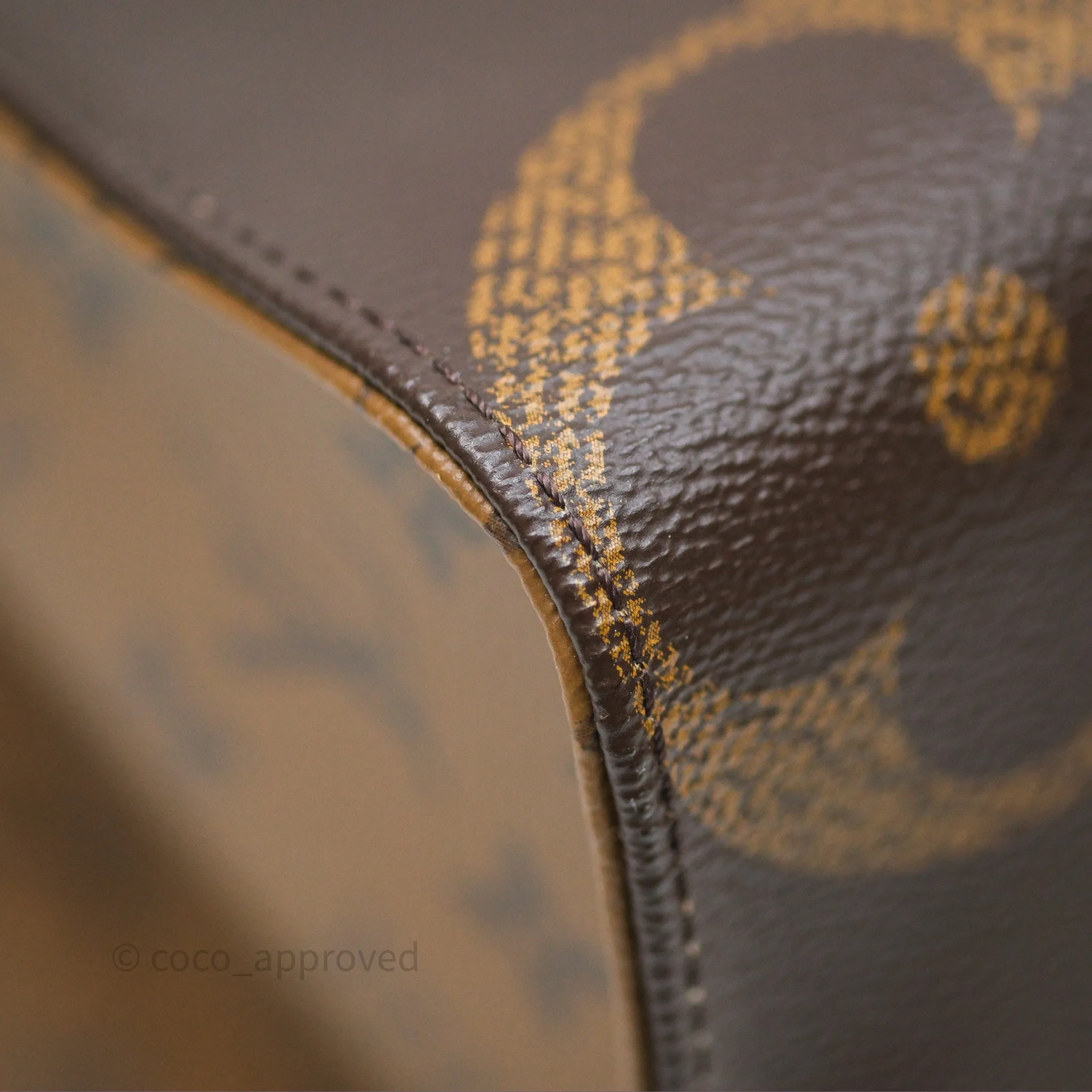 Louis Vuitton OnTheGo MM Monogram Canvas