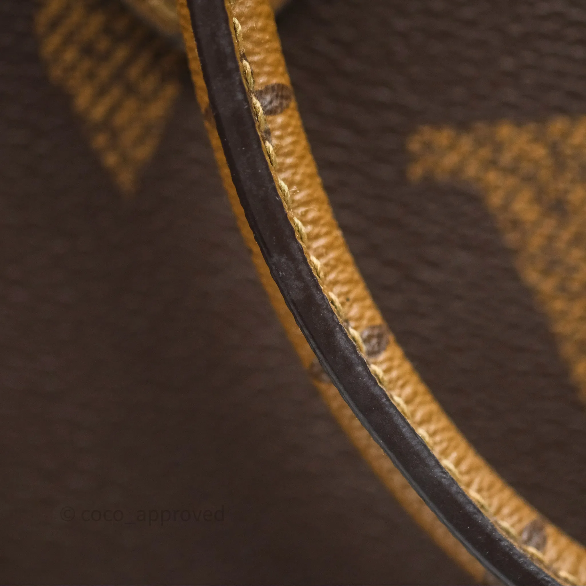 Louis Vuitton OnTheGo MM Monogram Canvas