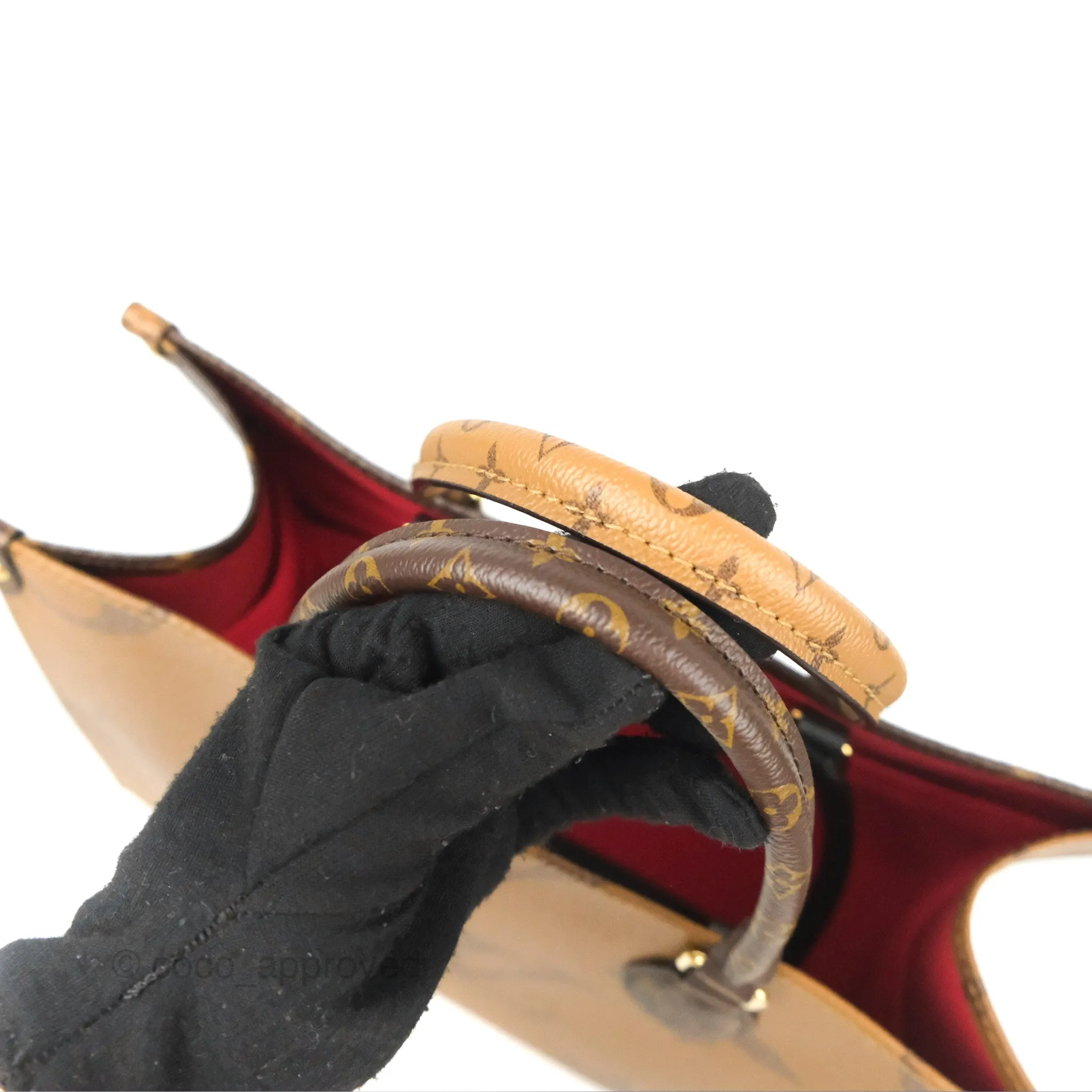 Louis Vuitton OnTheGo MM Reverse Monogram