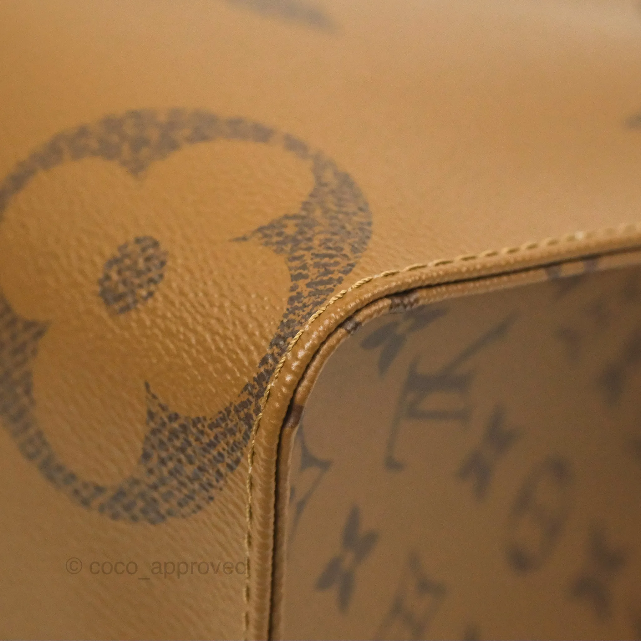 Louis Vuitton OnTheGo MM Reverse Monogram