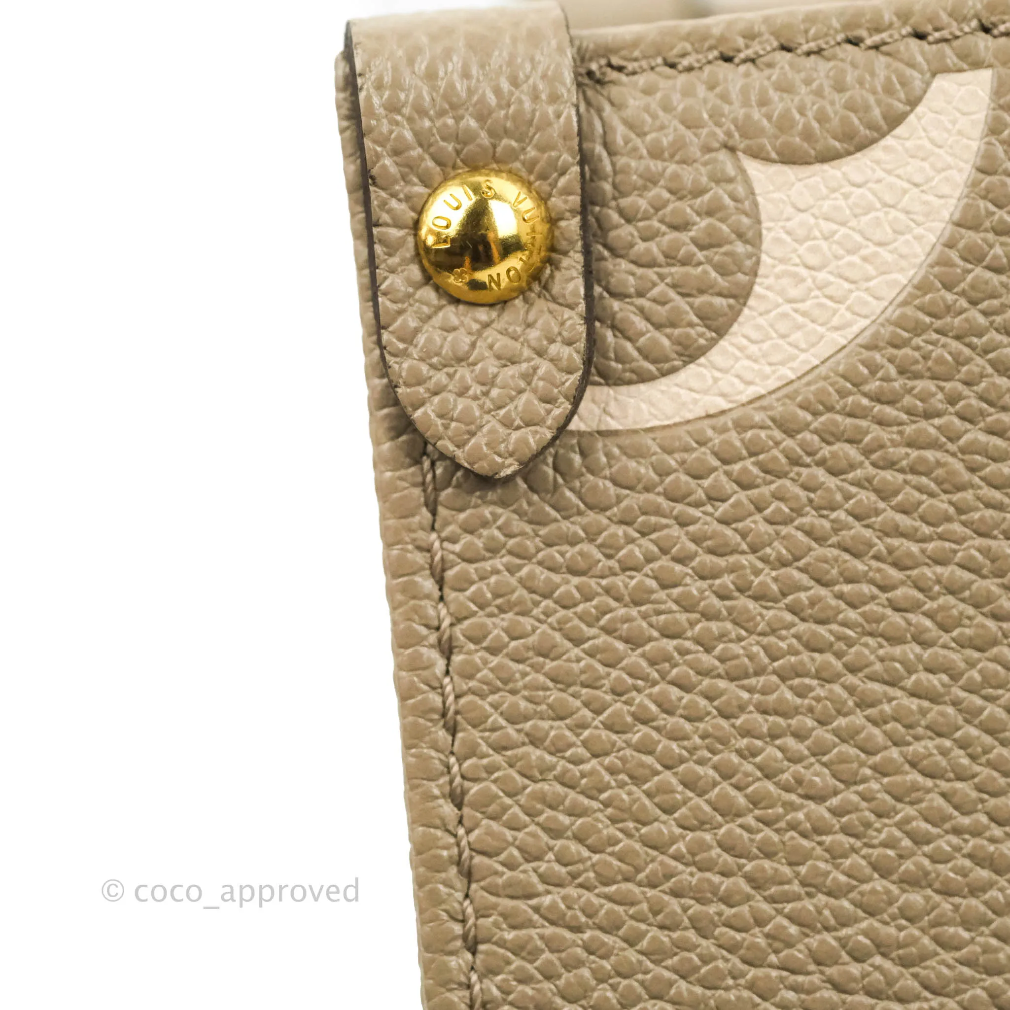 Louis Vuitton OnTheGo PM Monogram Empreinte Dove/Cream