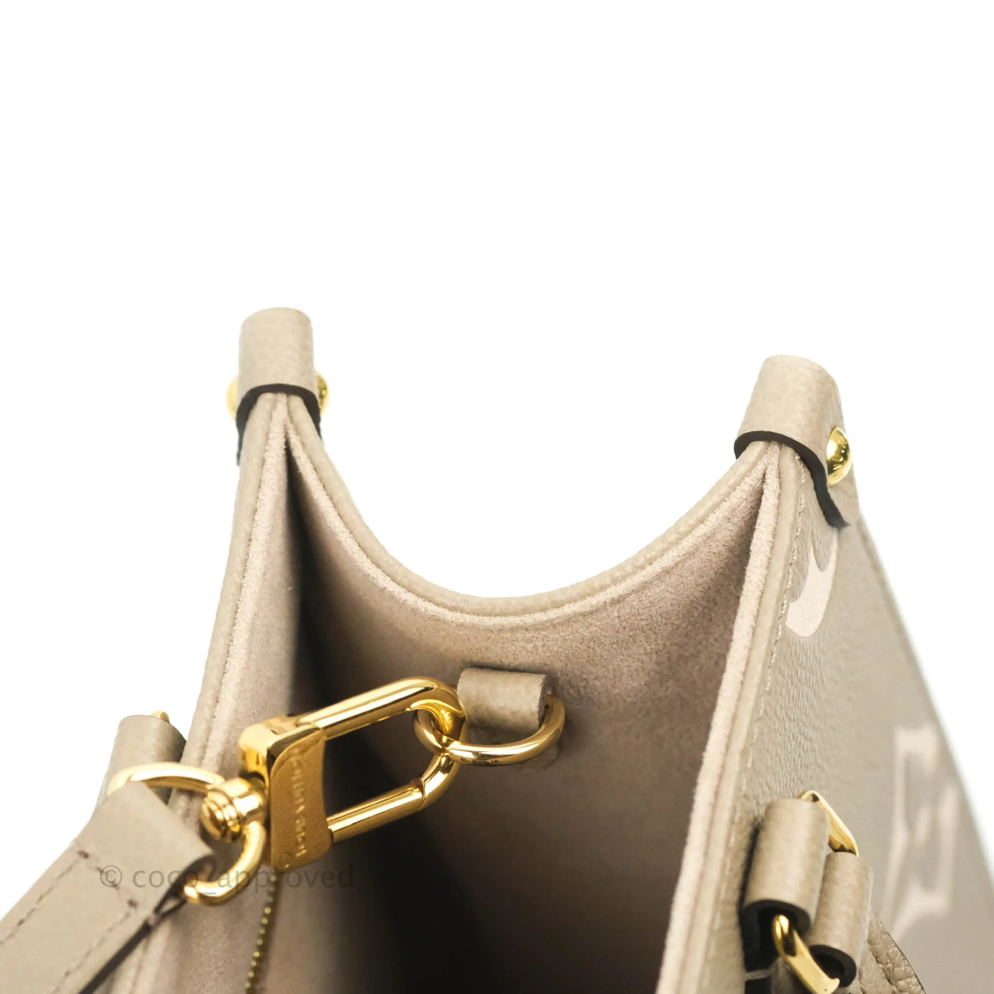 Louis Vuitton OnTheGo PM Monogram Empreinte Dove/Cream