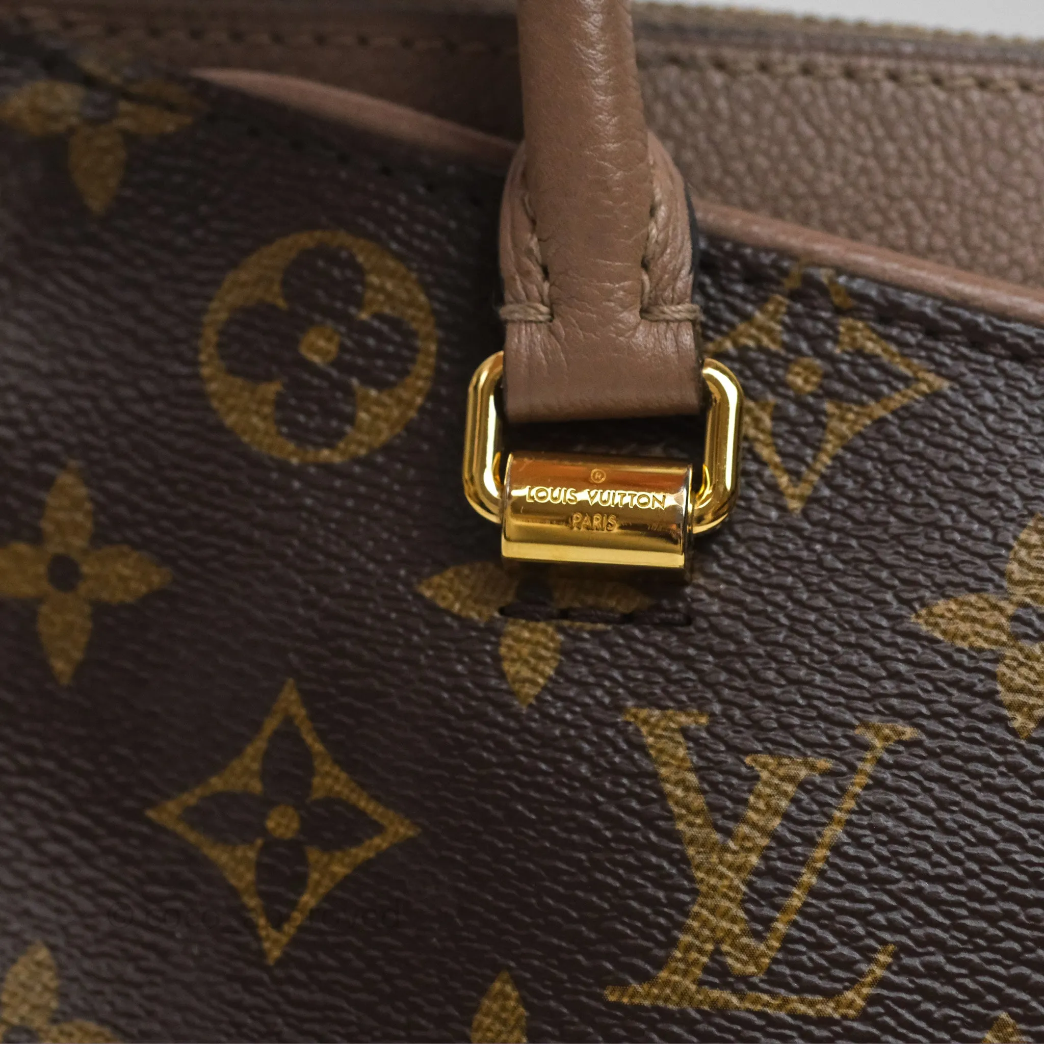 Louis Vuitton Pallas BB Monogram Full Taupe Glace