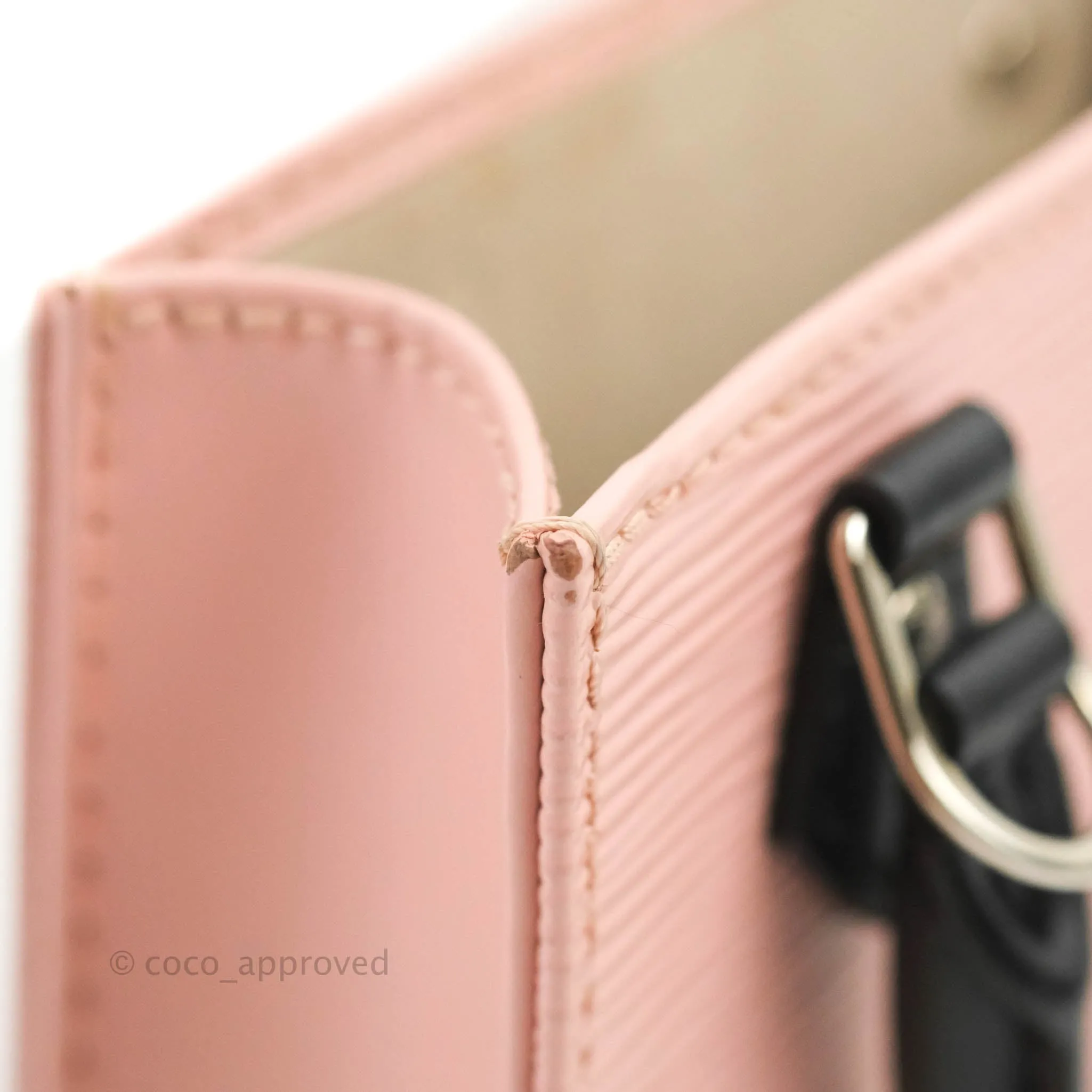Louis Vuitton Petit Sac Plat Bag Pink Epi