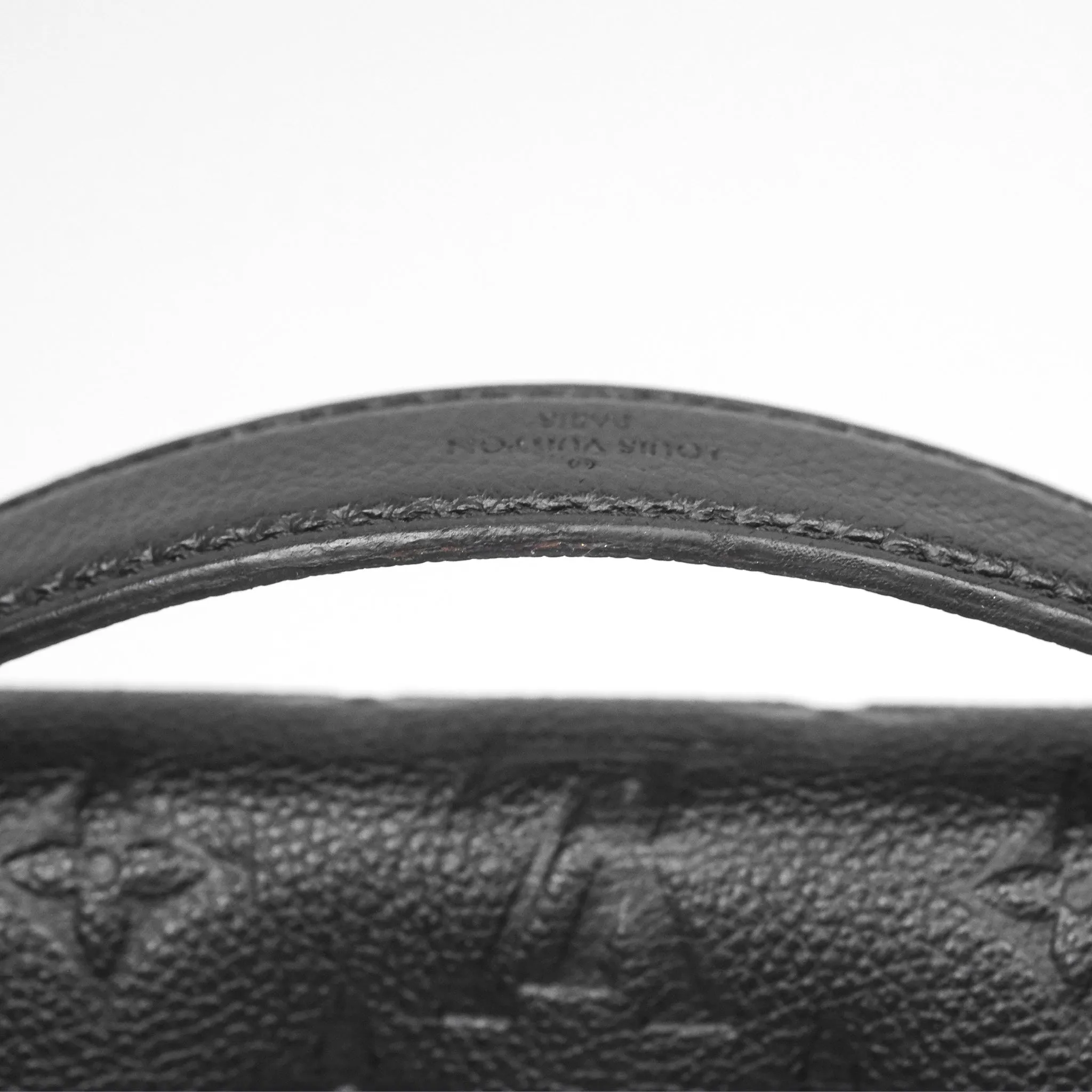 Louis Vuitton Pochette Metis Empreinte Black