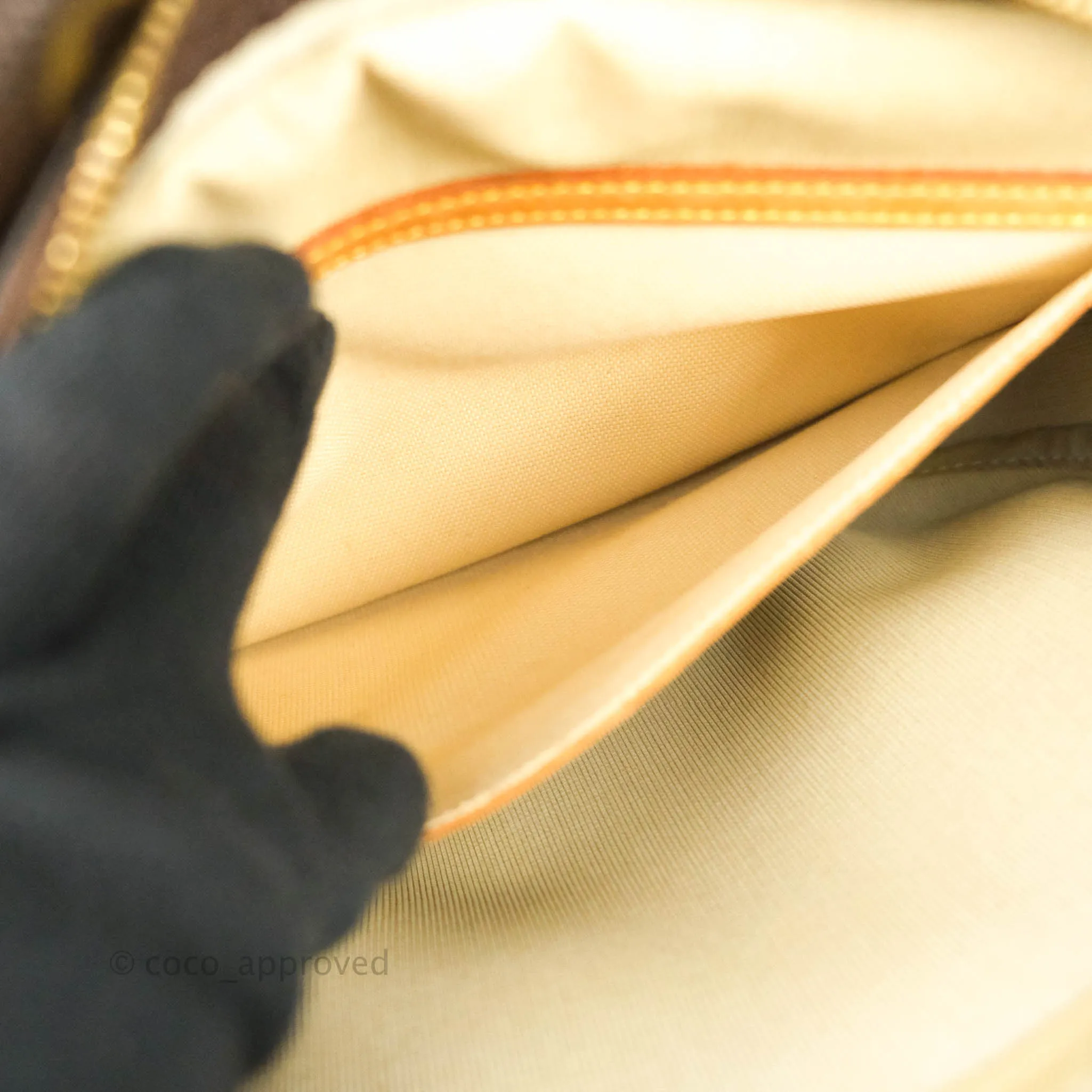 Louis Vuitton Reporter Shoulder Bag PM Monogram Canvas