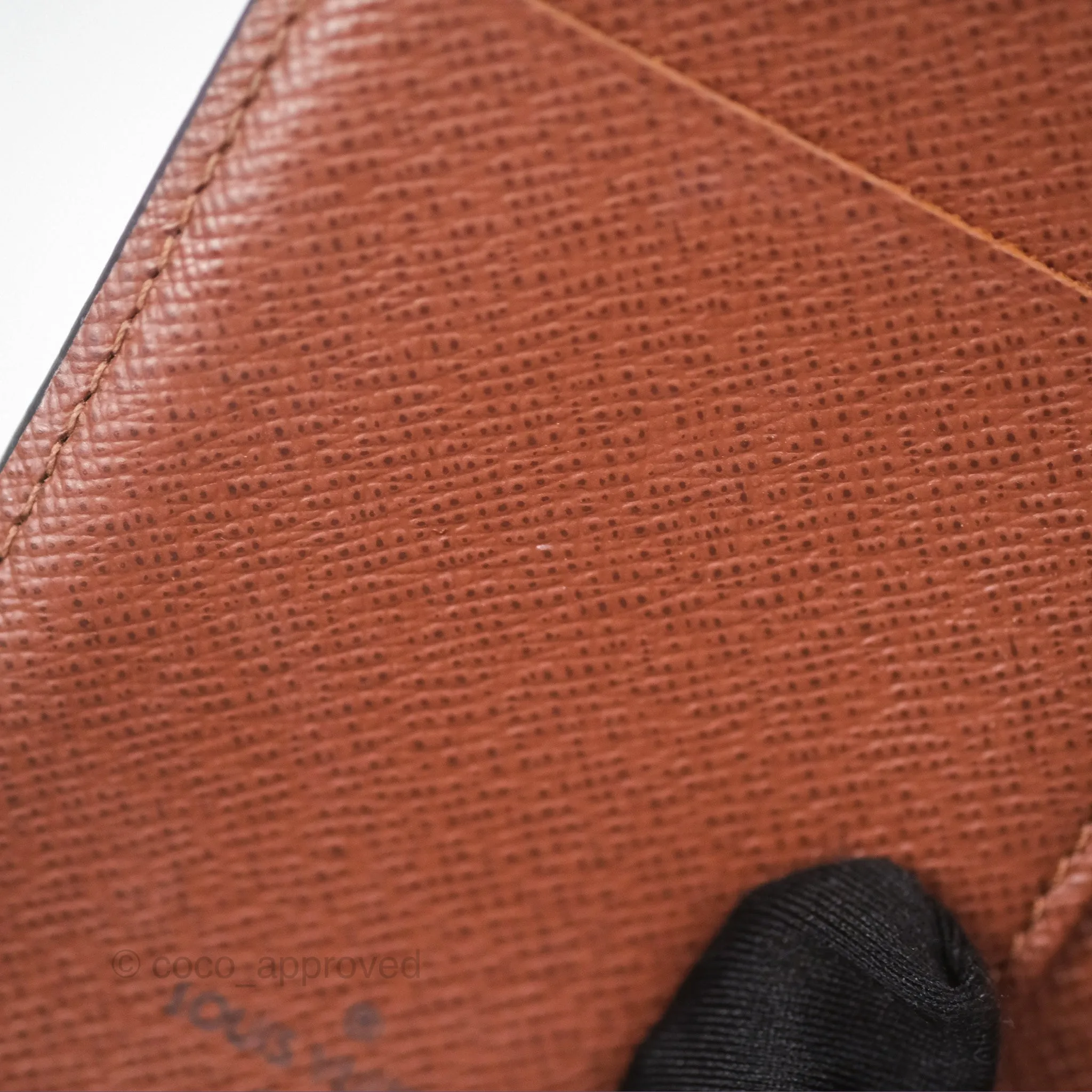Louis Vuitton Small Ring Agenda Cover Monogram Canvas