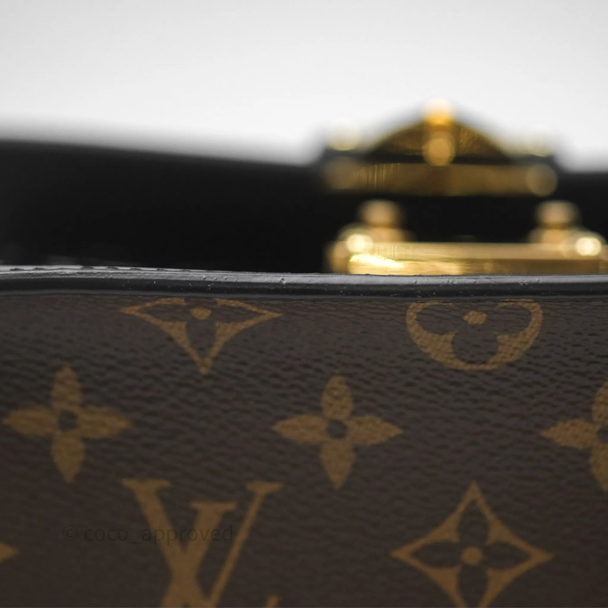 Louis Vuitton Spring Street Vernis Epi Monogram Black