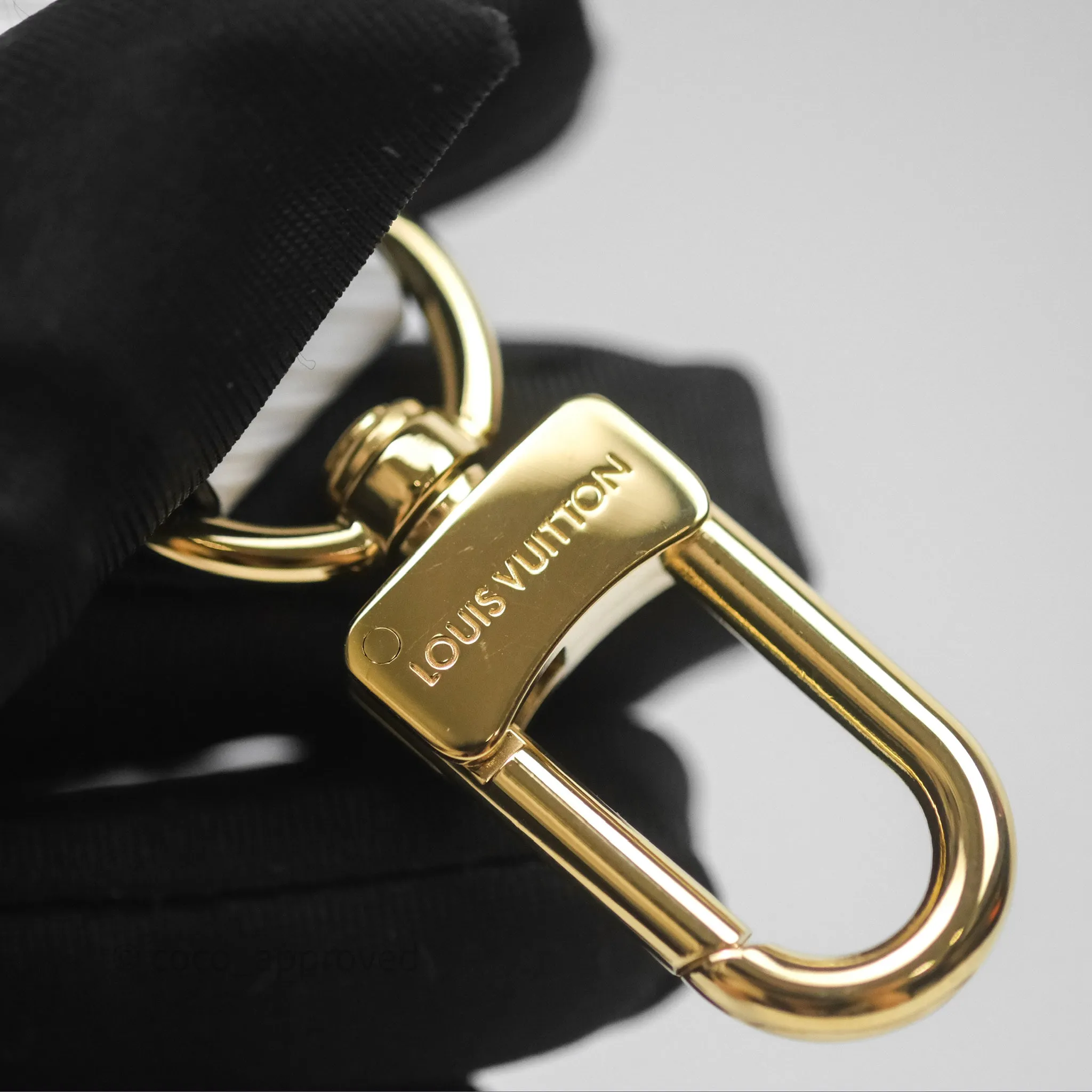 Louis Vuitton Spring Street Vernis Epi Monogram Black