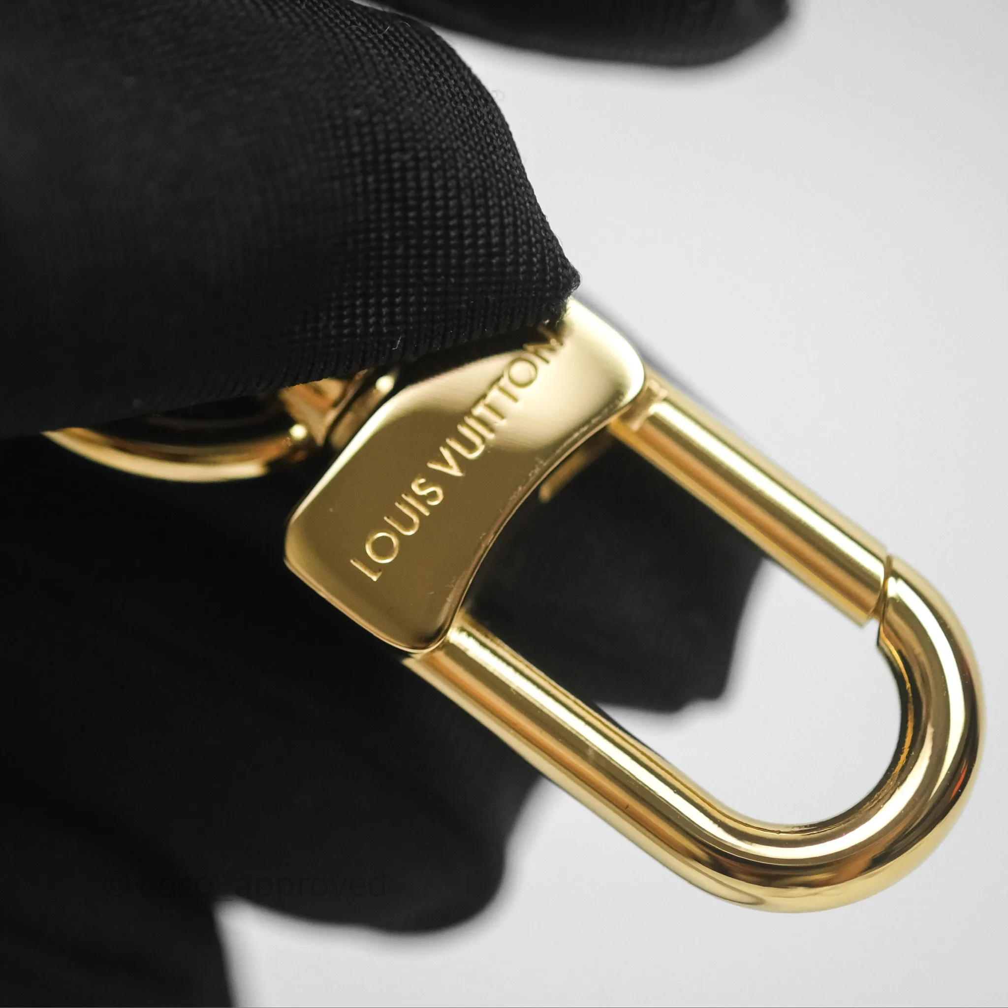 Louis Vuitton Spring Street Vernis Epi Monogram Black