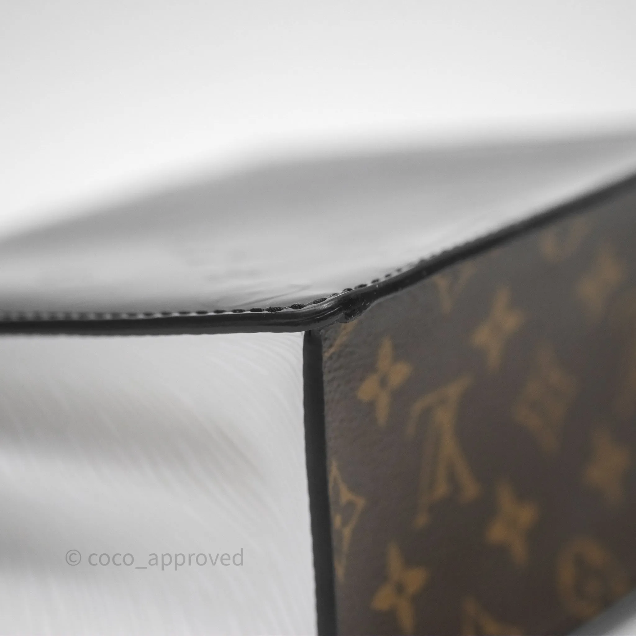Louis Vuitton Spring Street Vernis Epi Monogram Black