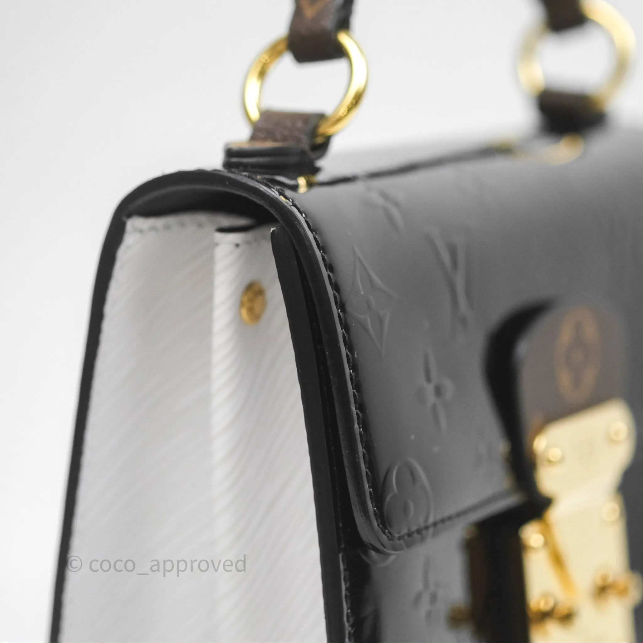 Louis Vuitton Spring Street Vernis Epi Monogram Black