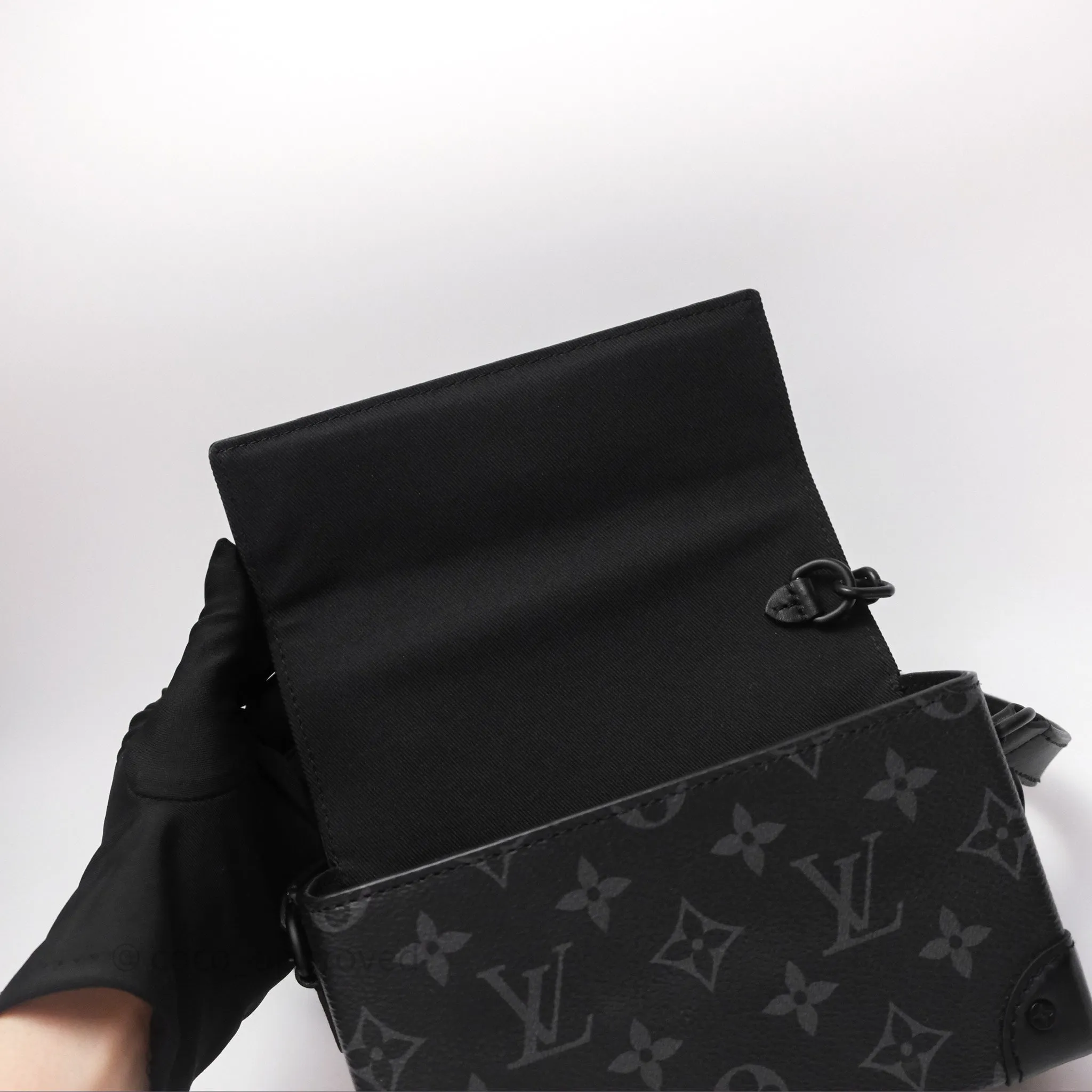 Louis Vuitton Steamer Wearable Wallet Monogram Eclipse Canvas