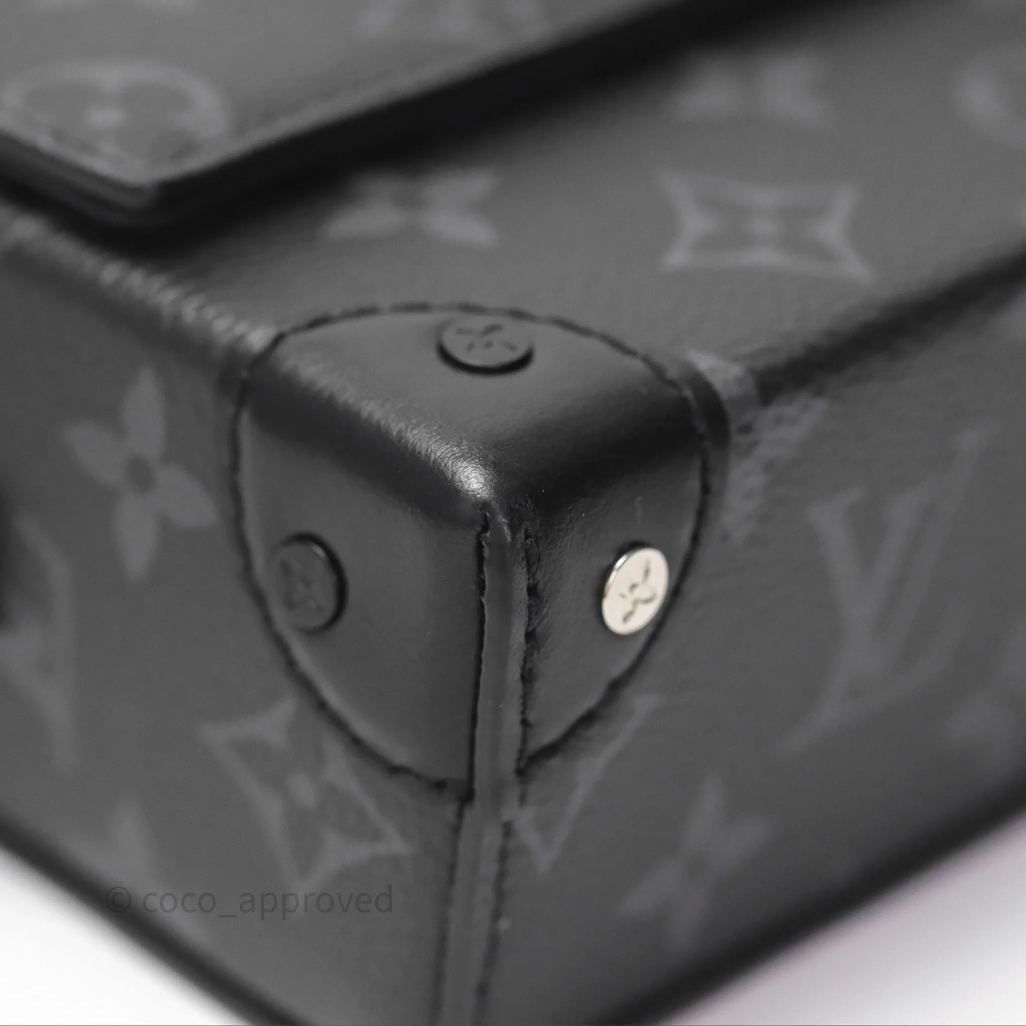 Louis Vuitton Steamer Wearable Wallet Monogram Eclipse Canvas