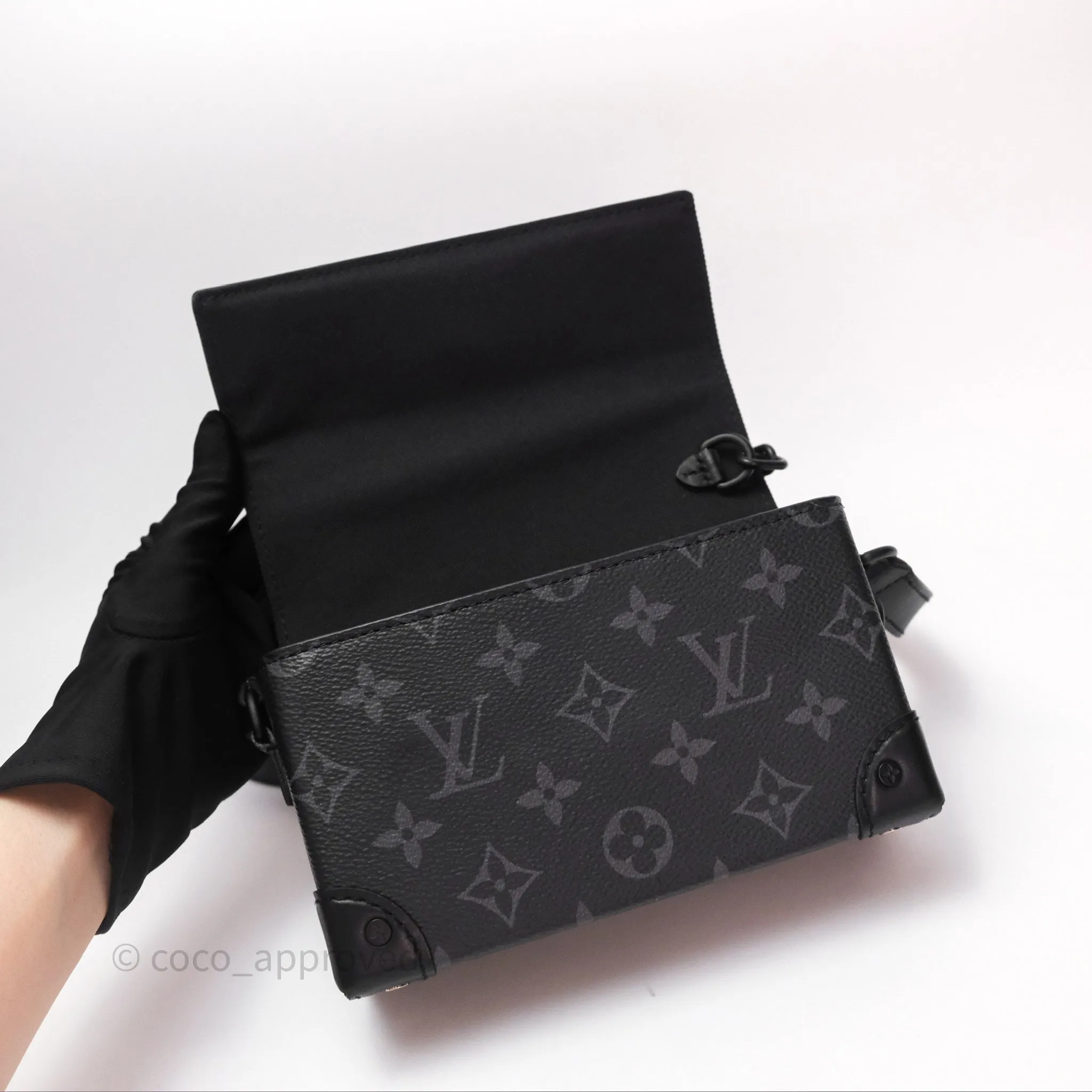 Louis Vuitton Steamer Wearable Wallet Monogram Eclipse Canvas
