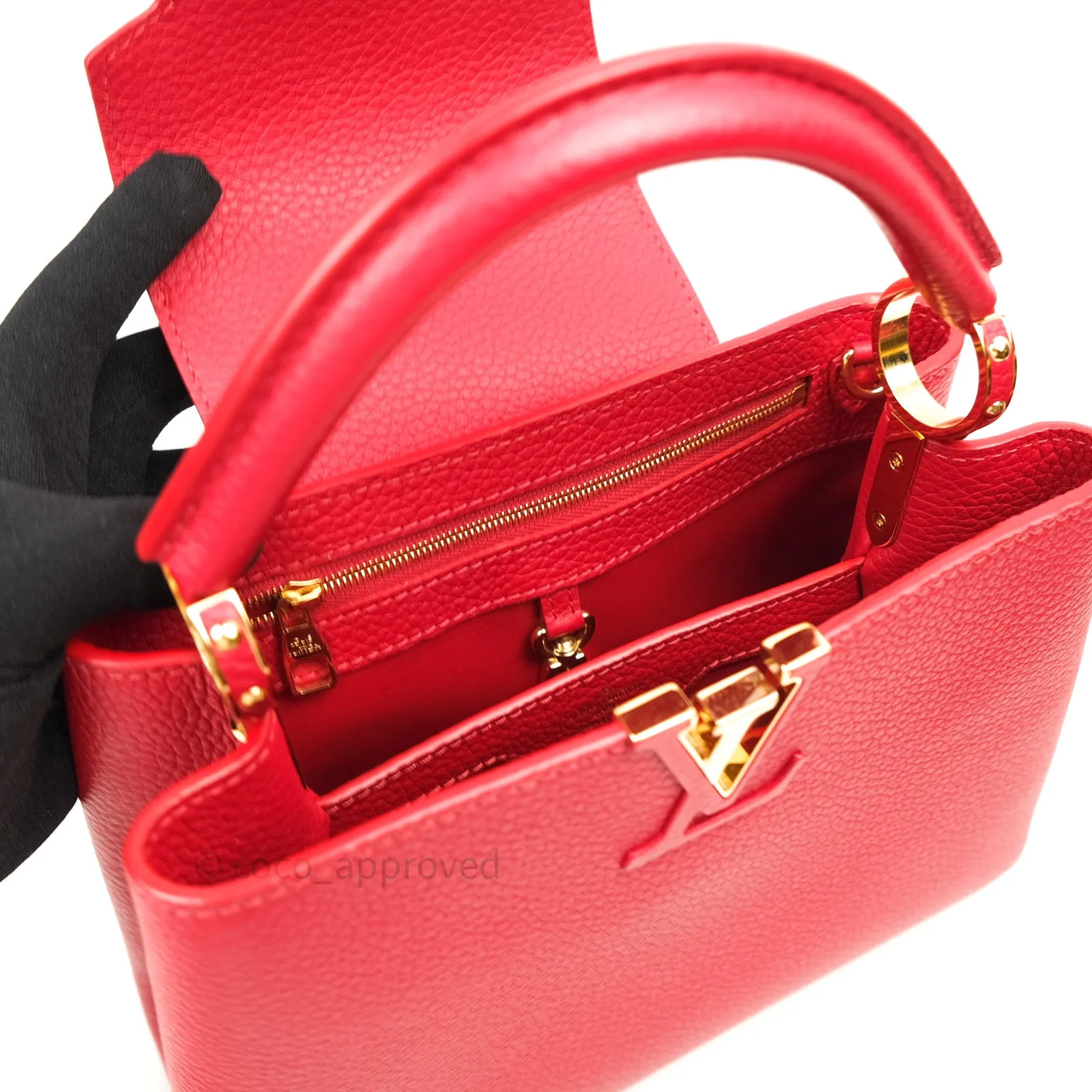 Louis Vuitton Taurillon Capucines BB Red Gold Hardware