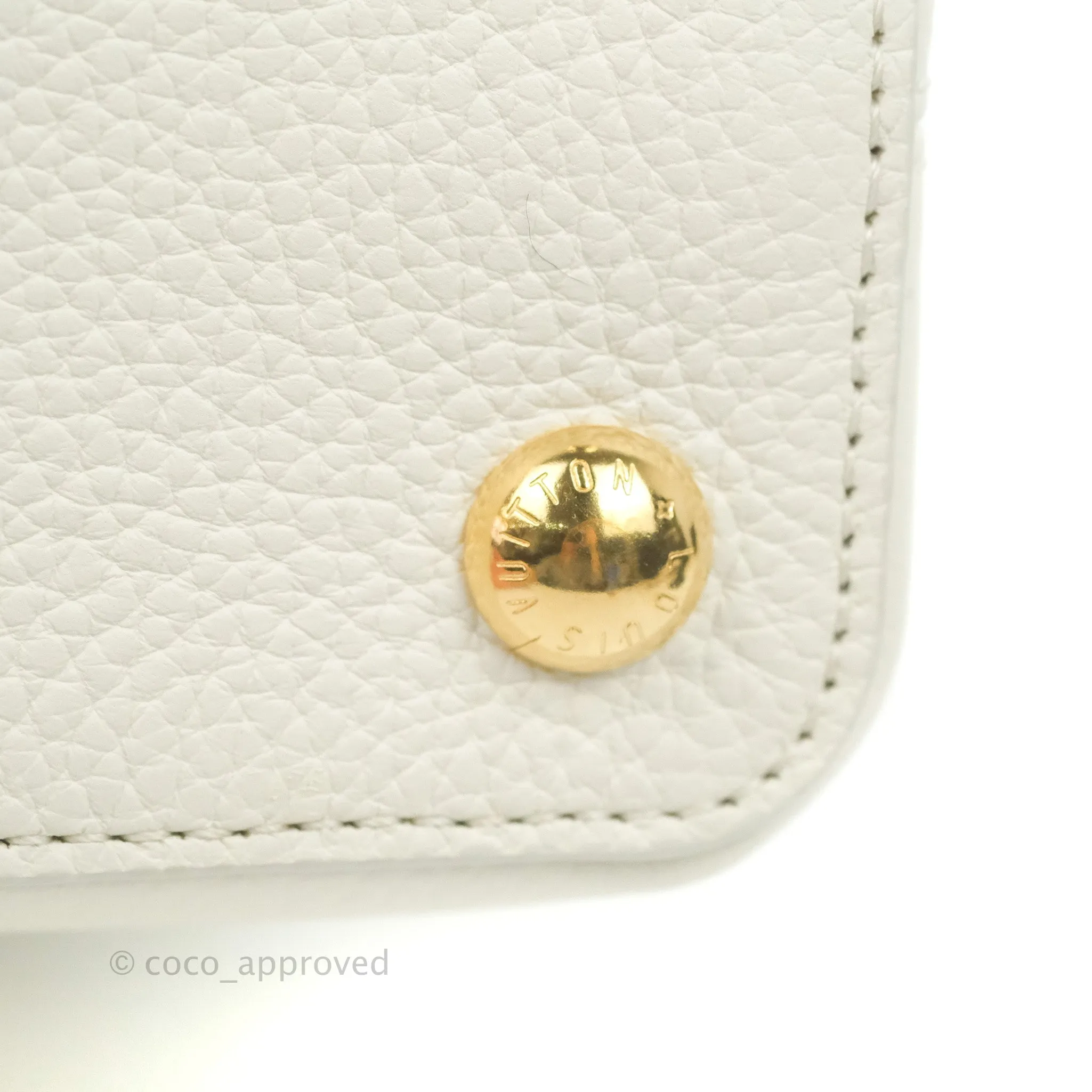 Louis Vuitton Taurillon Capucines BB Snow / Cedrat