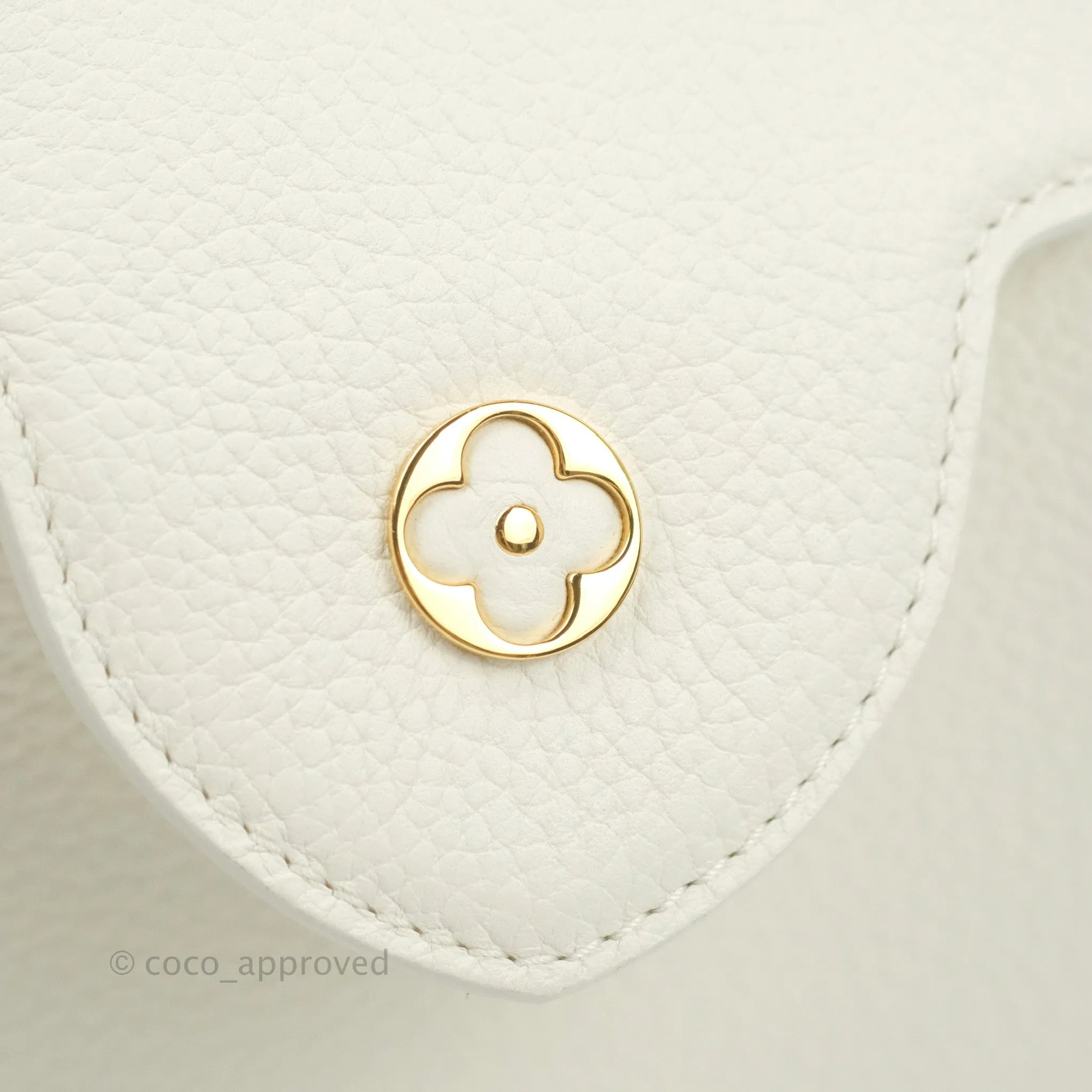 Louis Vuitton Taurillon Capucines BB Snow / Cedrat