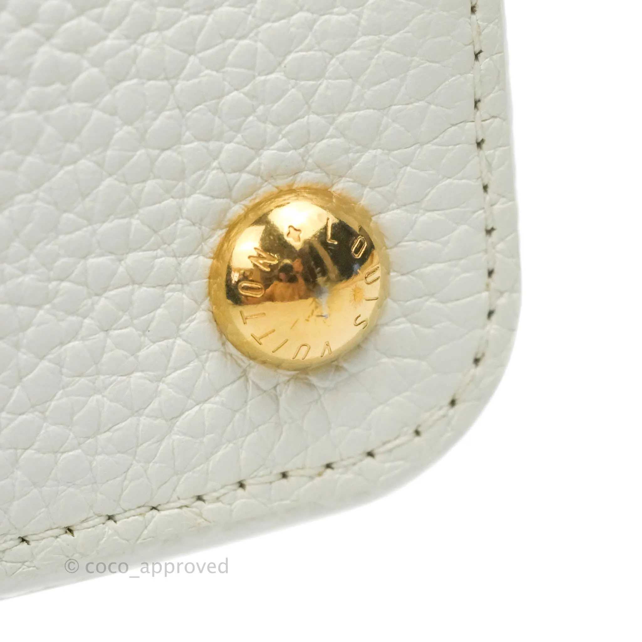 Louis Vuitton Taurillon Capucines BB Snow