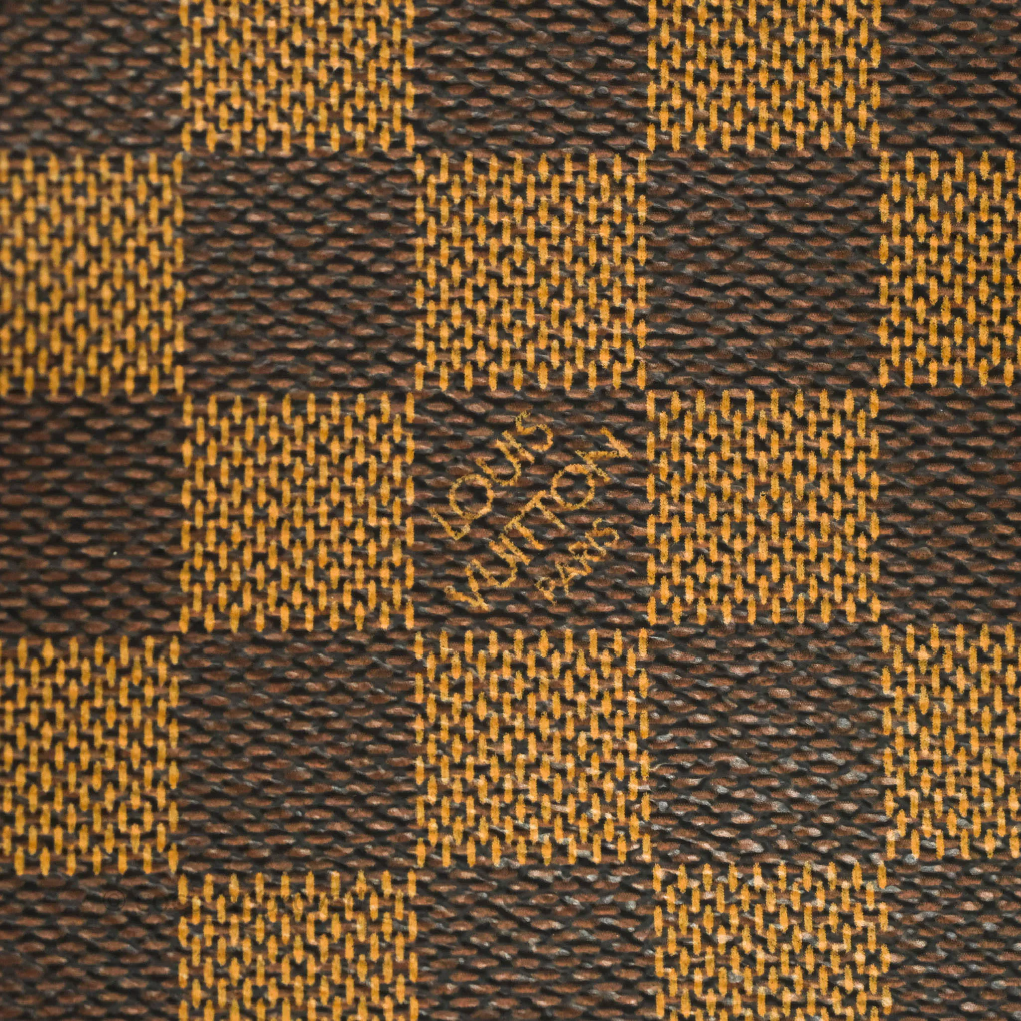 Louis Vuitton Trousse Make Up Pochette Damier Ebene