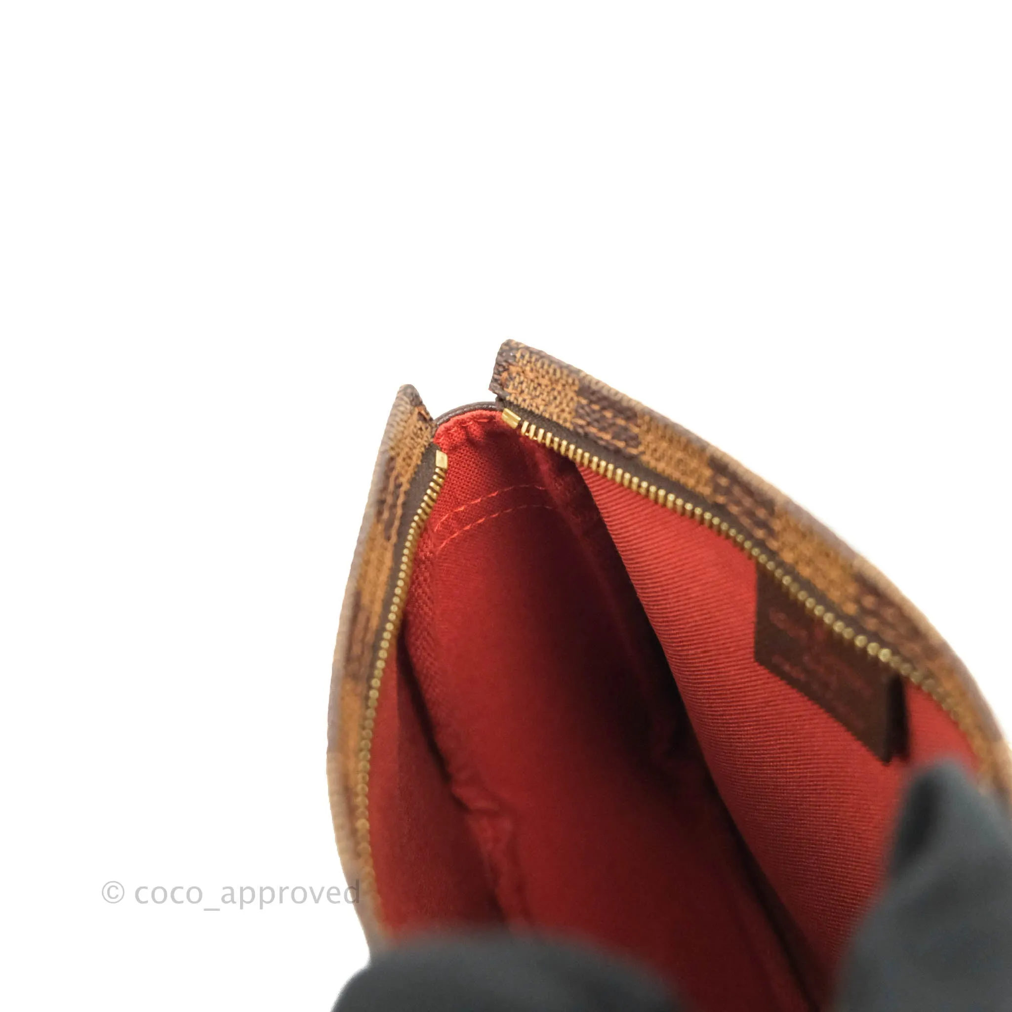 Louis Vuitton Trousse Make Up Pochette Damier Ebene