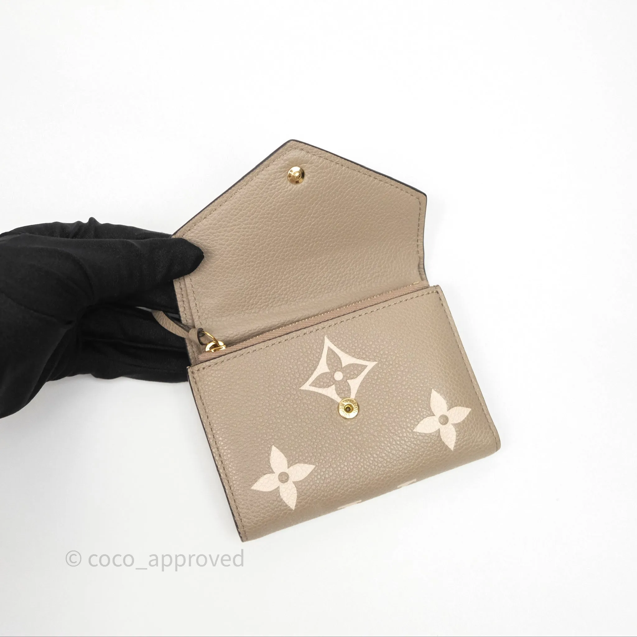 Louis Vuitton Victorine Wallet Monogram Empreinte Dove/Cream