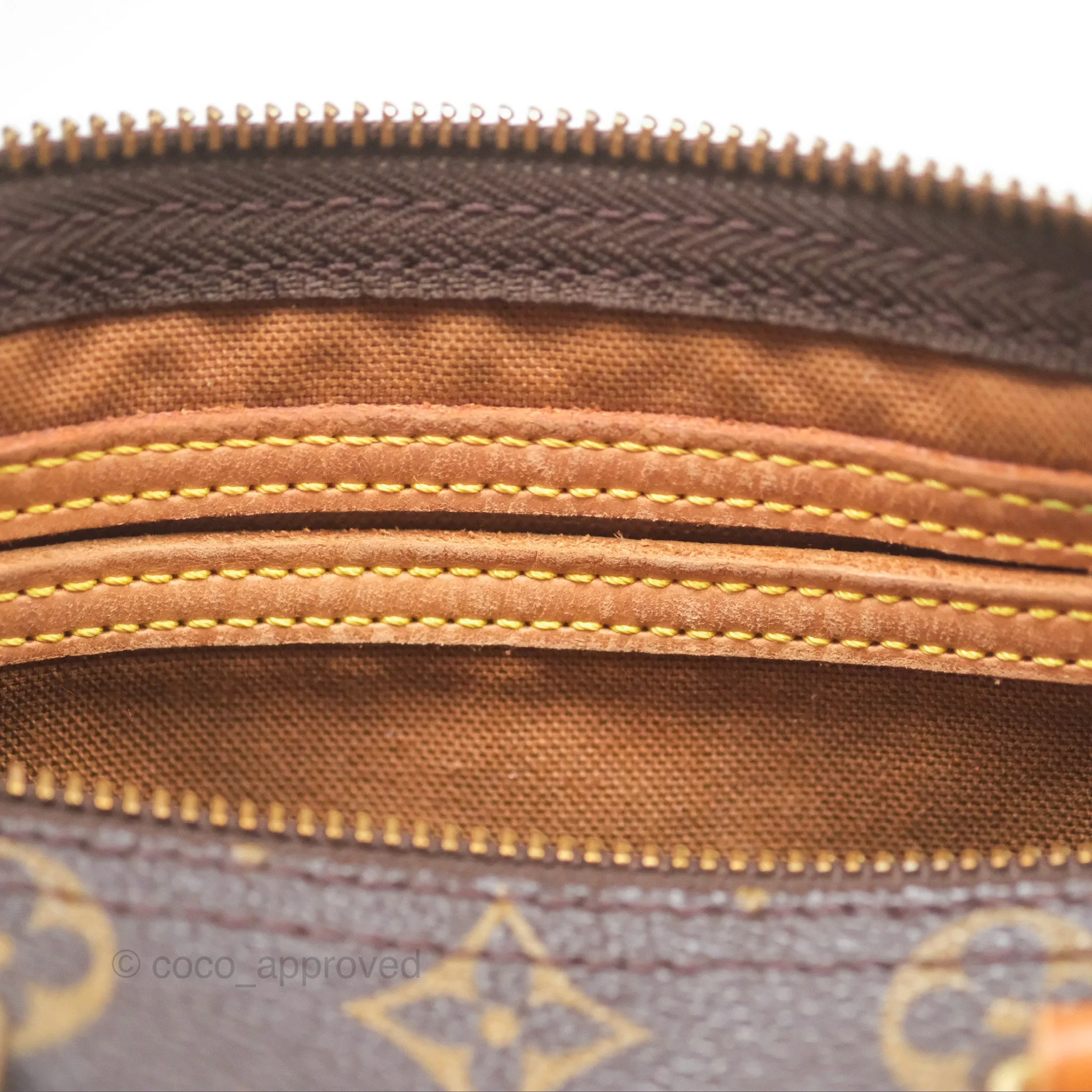 Louis Vuitton Vintage Speedy 25 Monogram Canvas