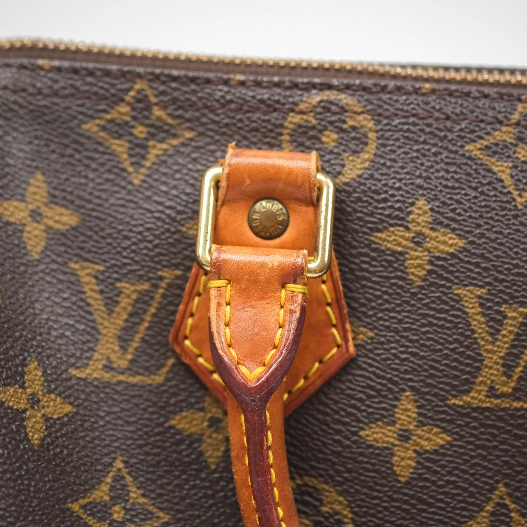 Louis Vuitton Vintage Speedy 25 Monogram Canvas