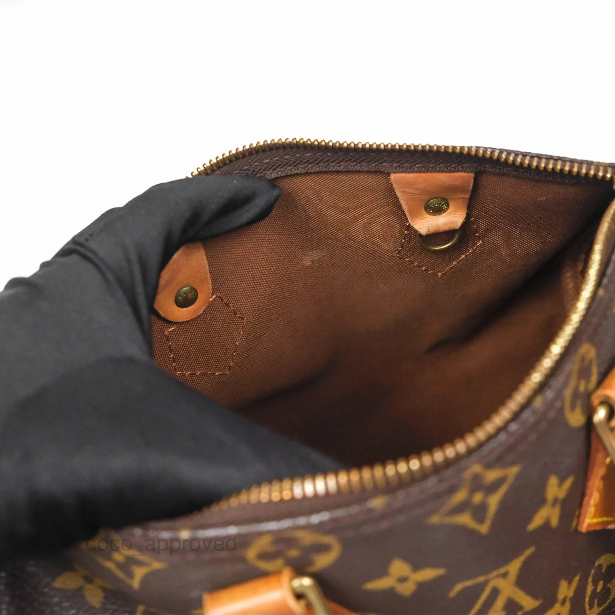 Louis Vuitton Vintage Speedy 25 Monogram Canvas