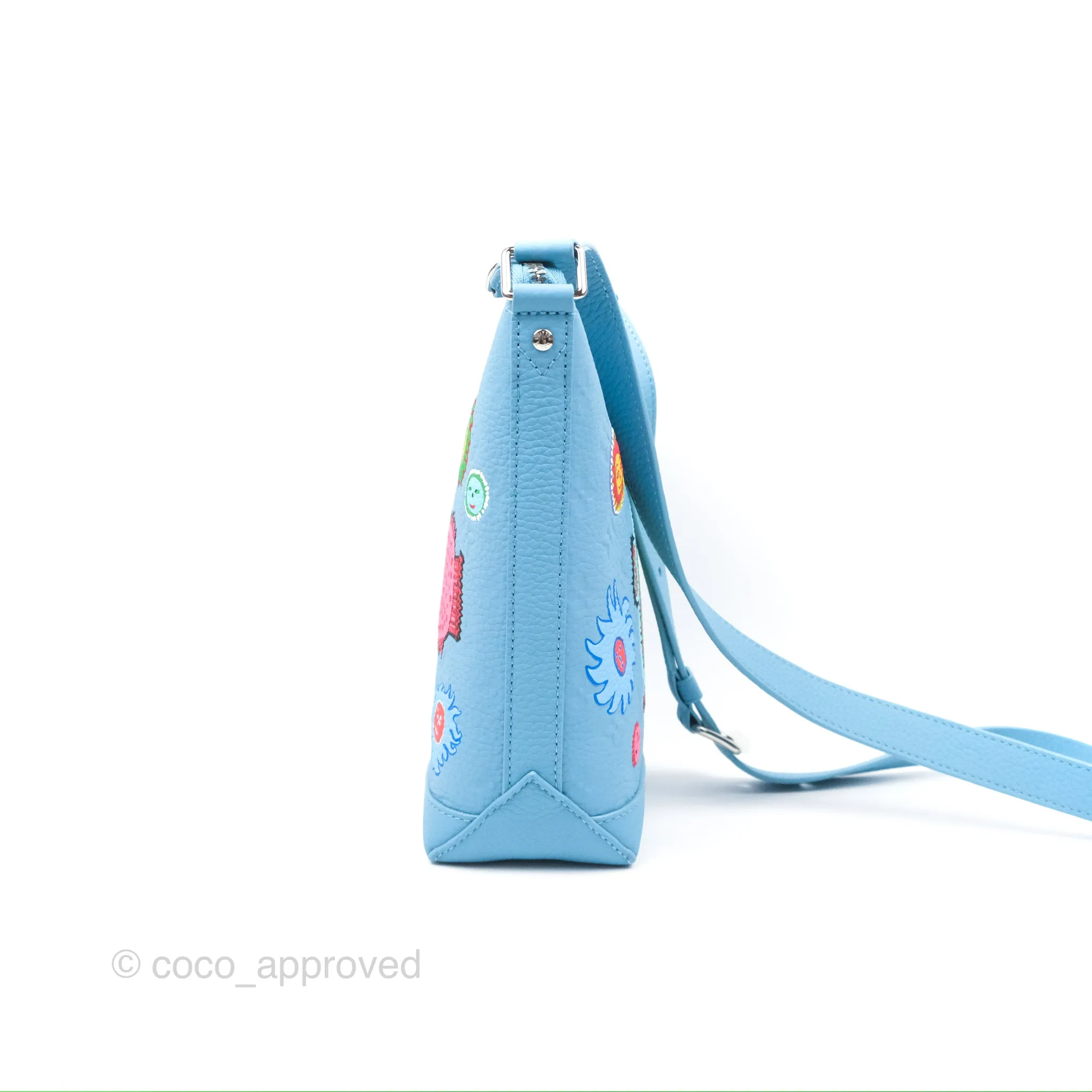 Louis Vuitton X Yayoi Kusama Hobo Cruiser Bag in Blue Taurillon Monogram