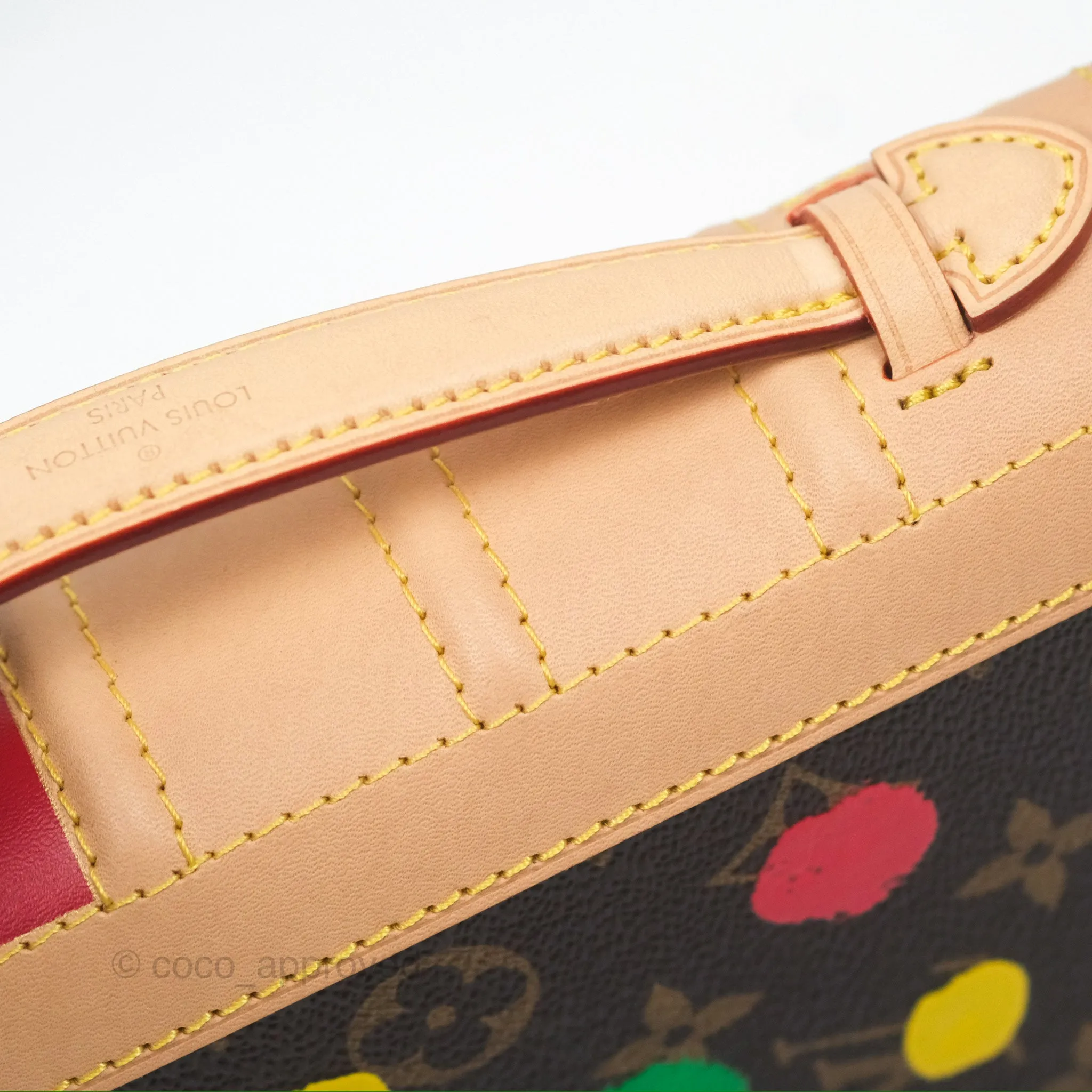 Louis Vuitton x Yayoi Kusama Monogram Painted Dots Book WOC
