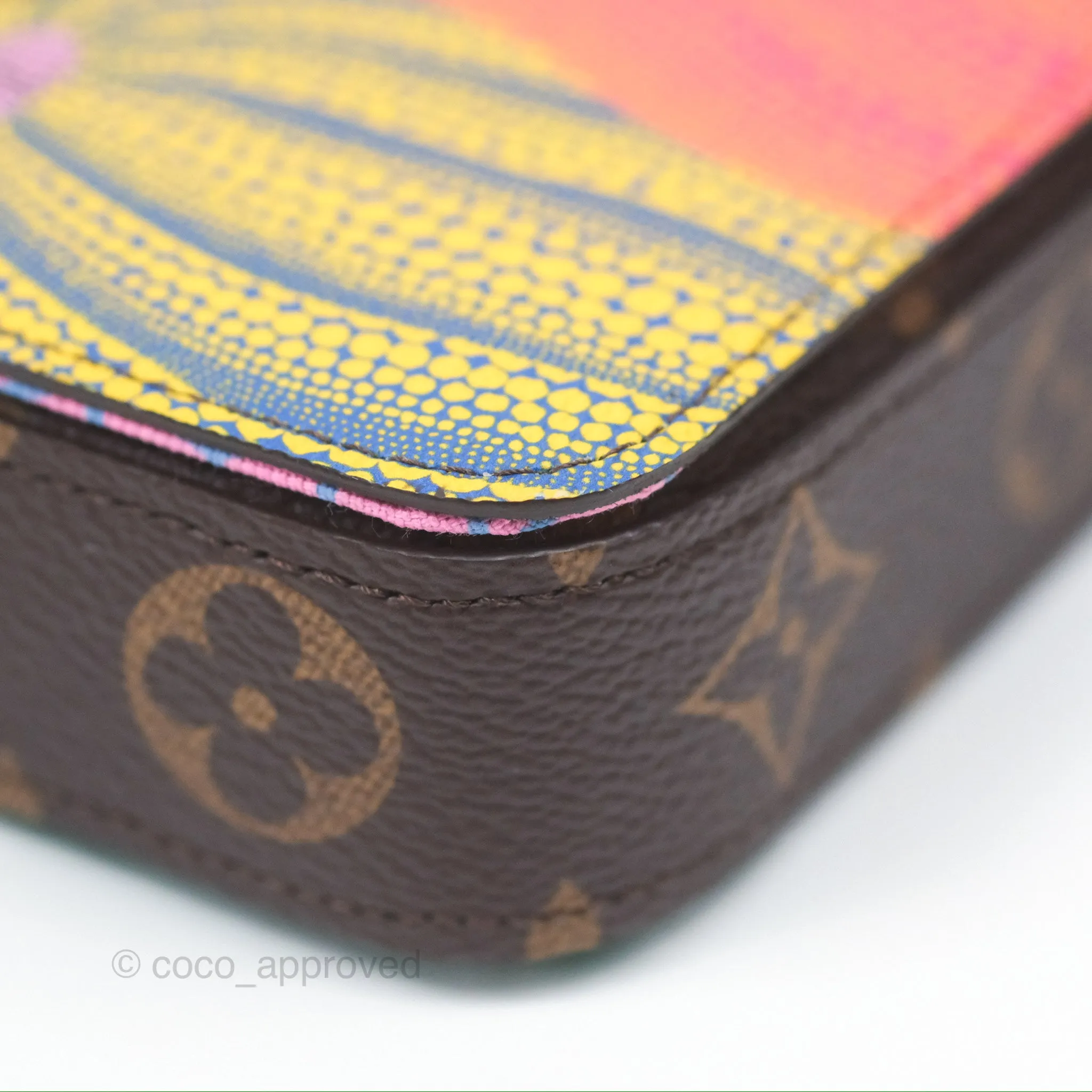 Louis Vuitton X Yayoi Kusama Pochette Felicie in Monogram Pumpkins
