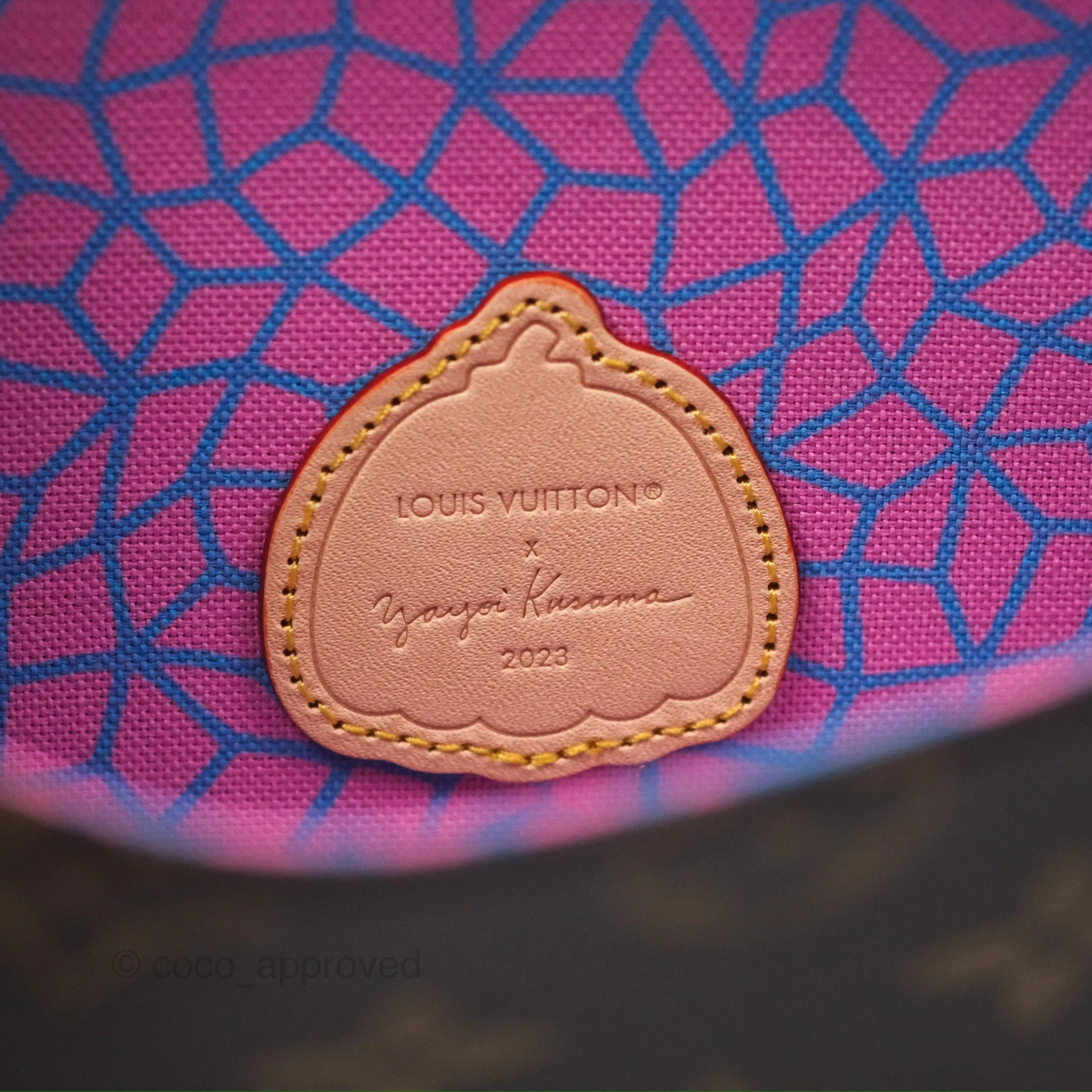 Louis Vuitton X Yayoi Kusama Pochette Felicie in Monogram Pumpkins