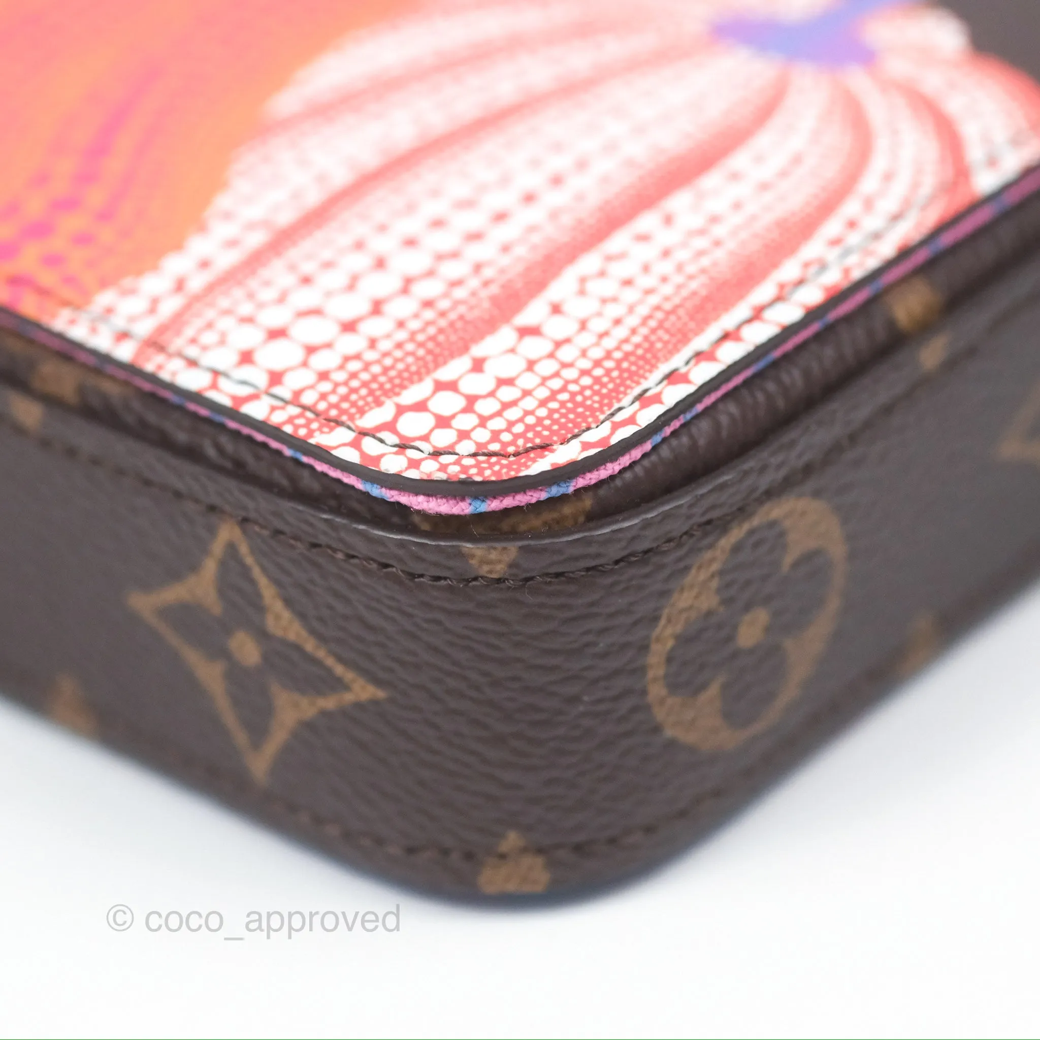 Louis Vuitton X Yayoi Kusama Pochette Felicie in Monogram Pumpkins