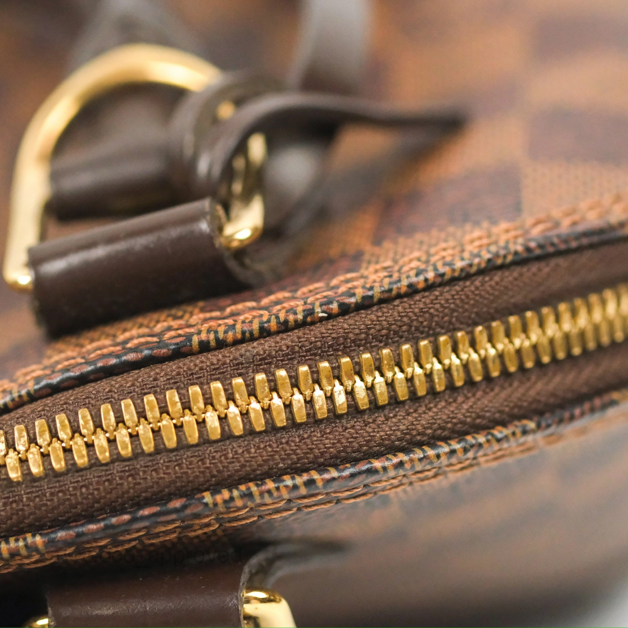 Louis Vuitton Alma BB Damier Canvas