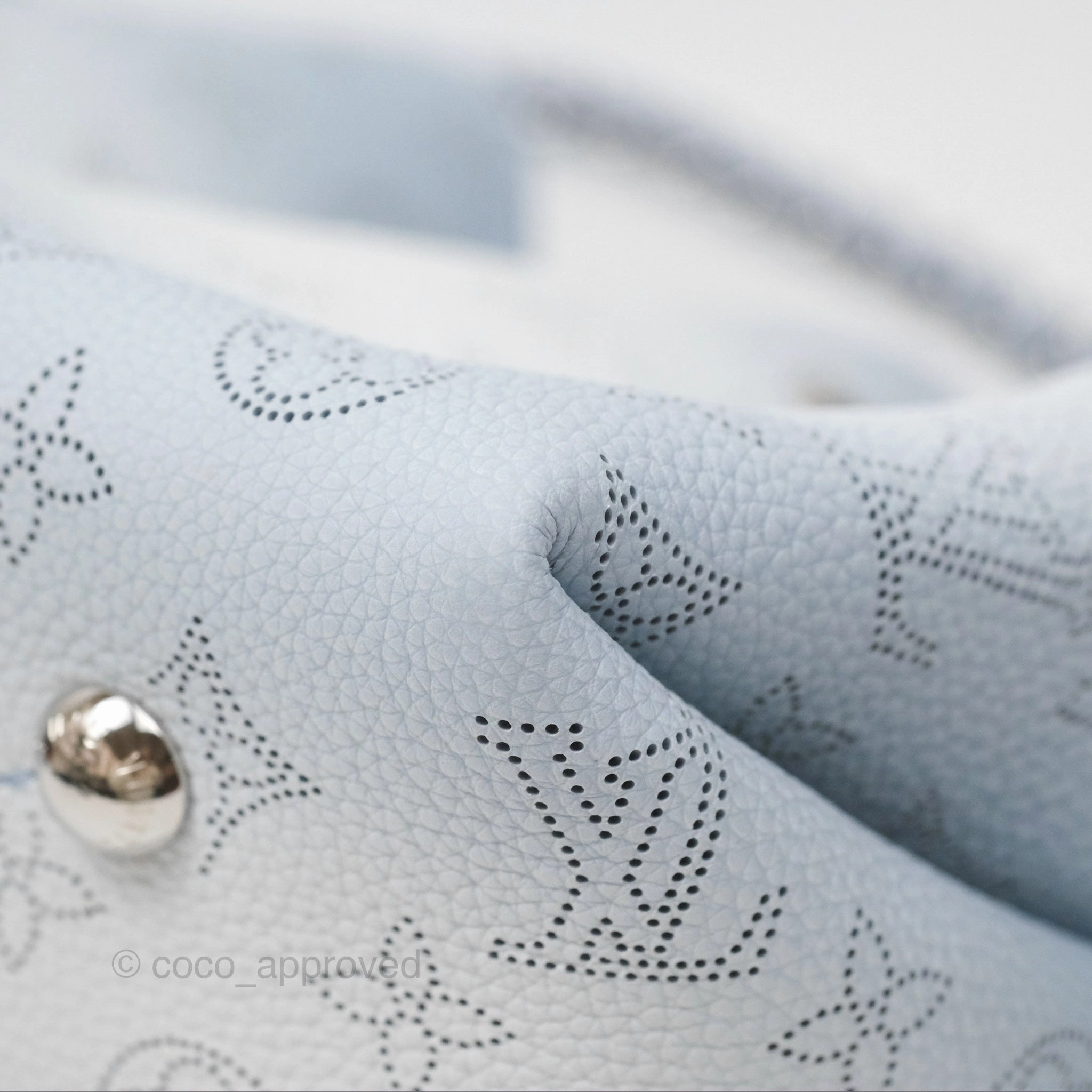 Louis Vuitton Bella Blue Nuage Mahina Calfskin