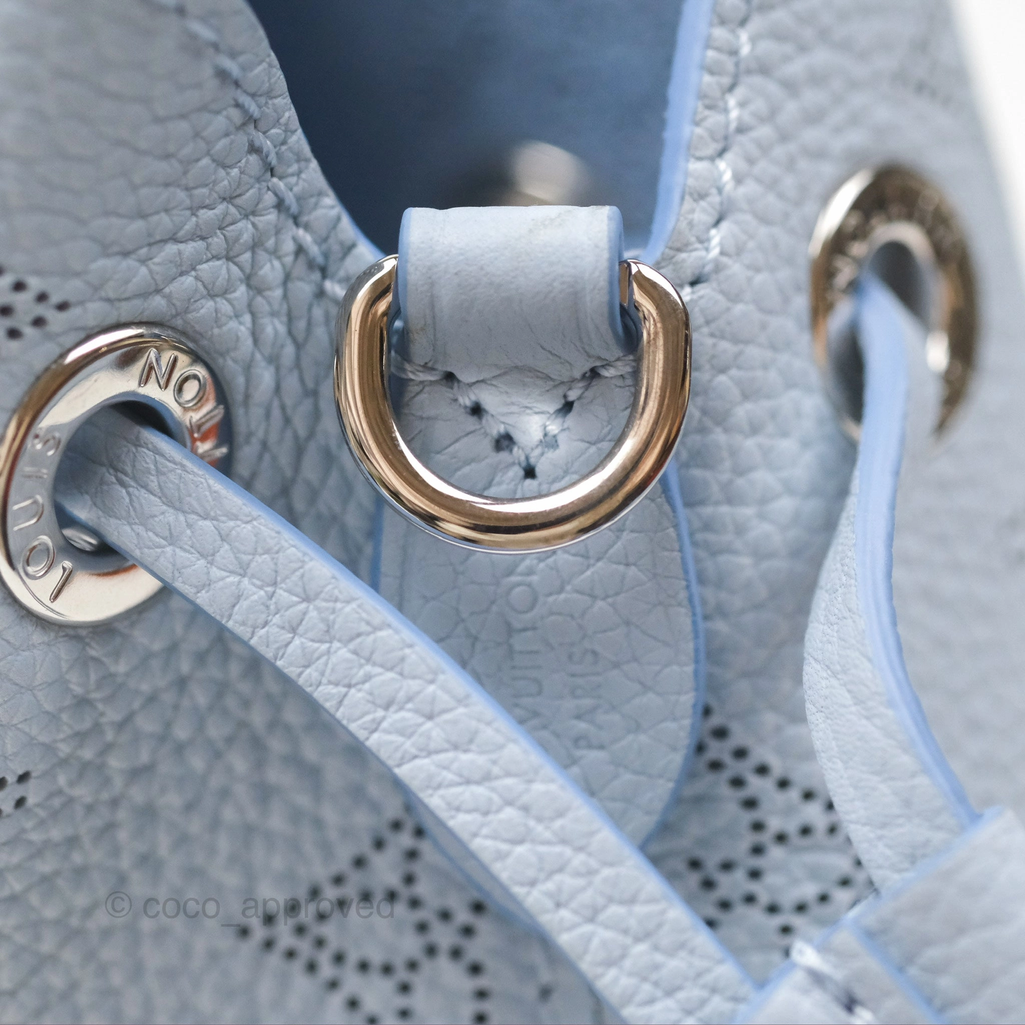 Louis Vuitton Bella Blue Nuage Mahina Calfskin