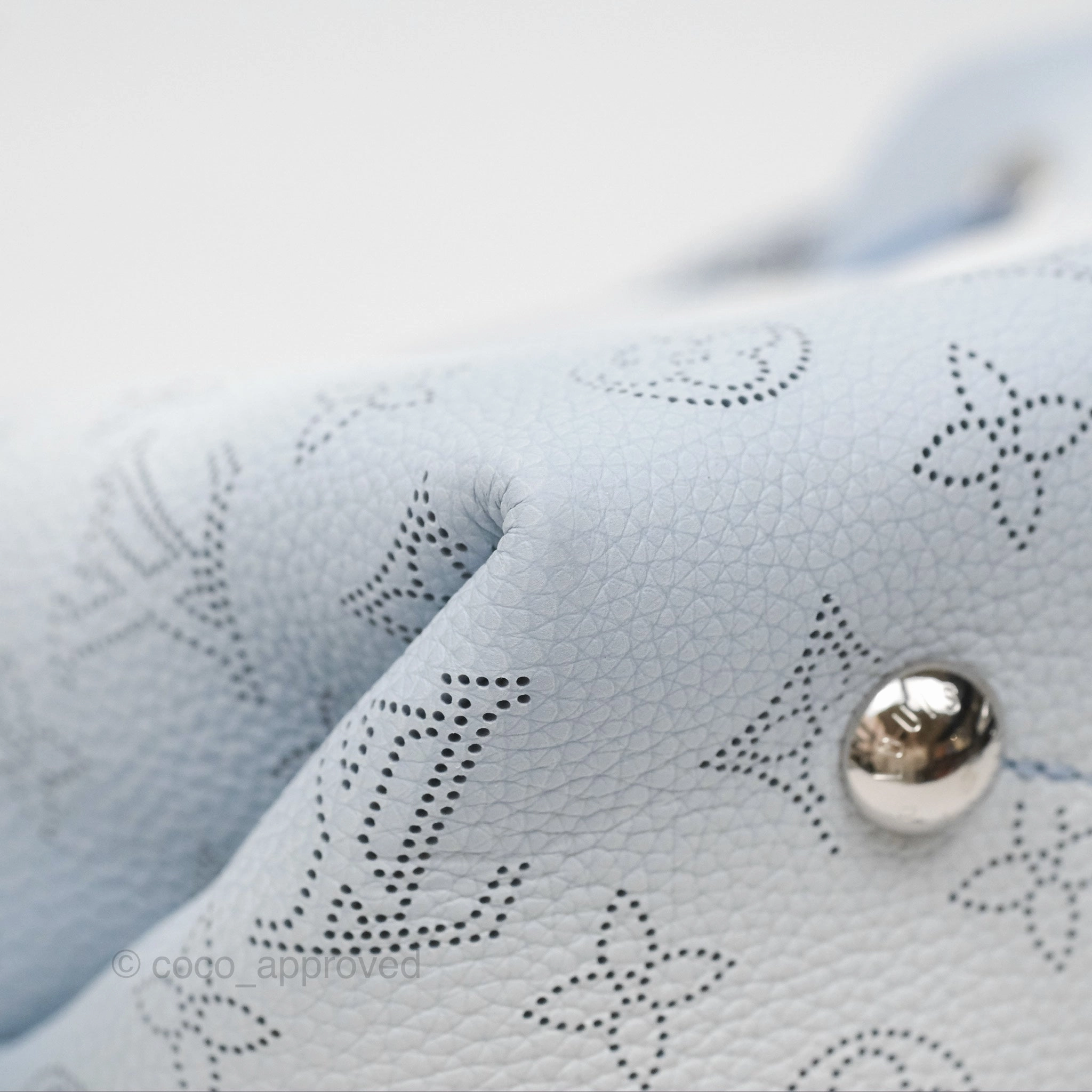 Louis Vuitton Bella Blue Nuage Mahina Calfskin