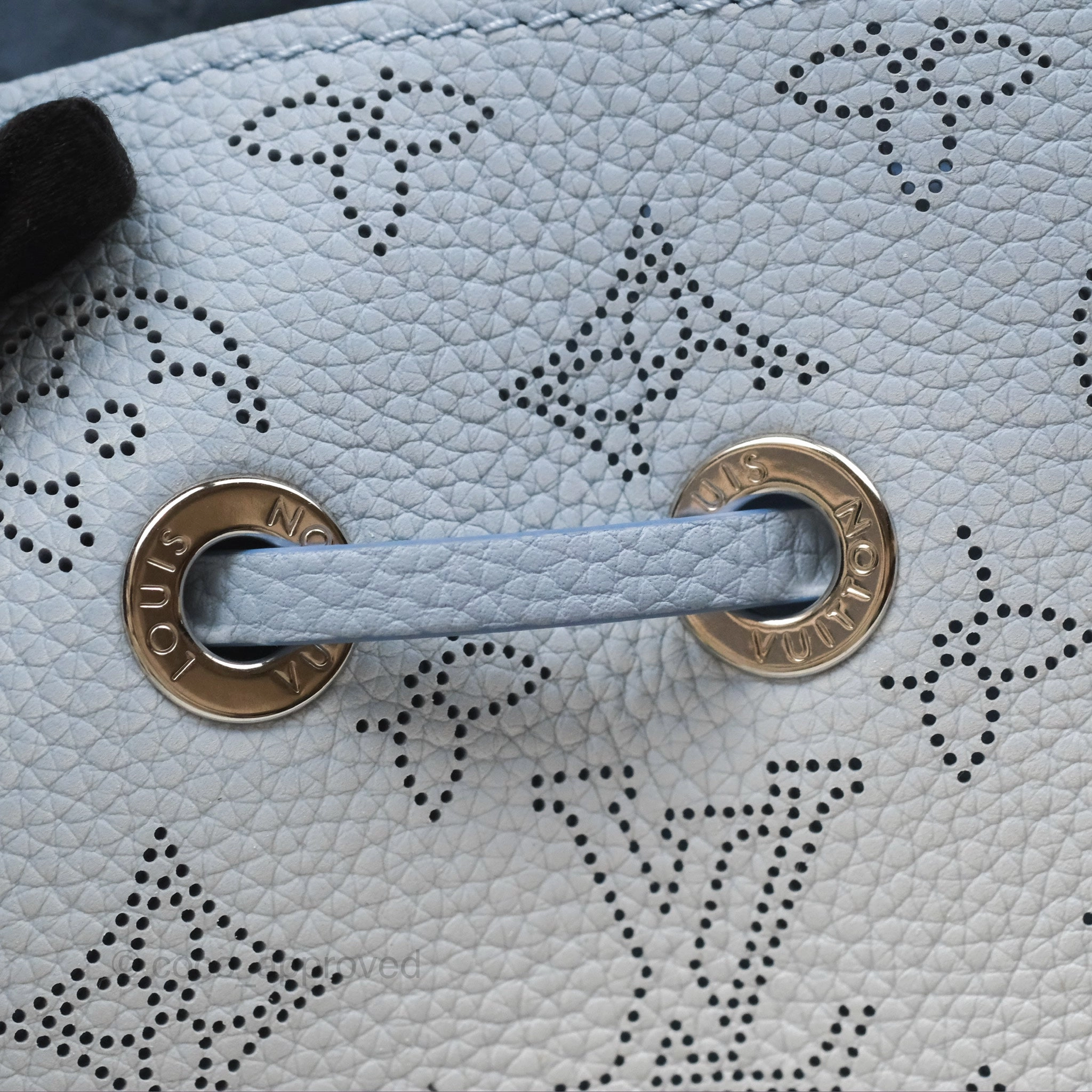 Louis Vuitton Bella Blue Nuage Mahina Calfskin