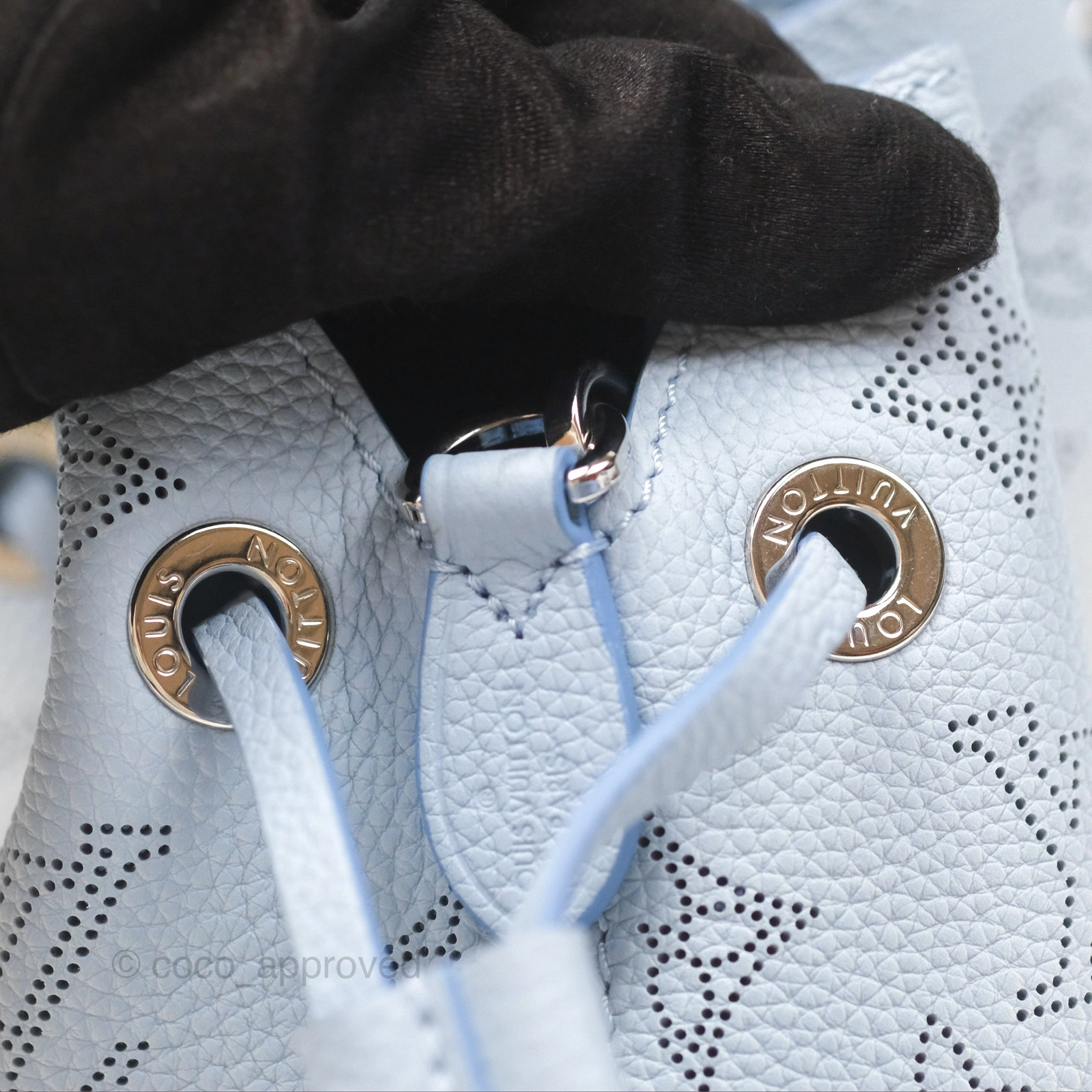 Louis Vuitton Bella Blue Nuage Mahina Calfskin