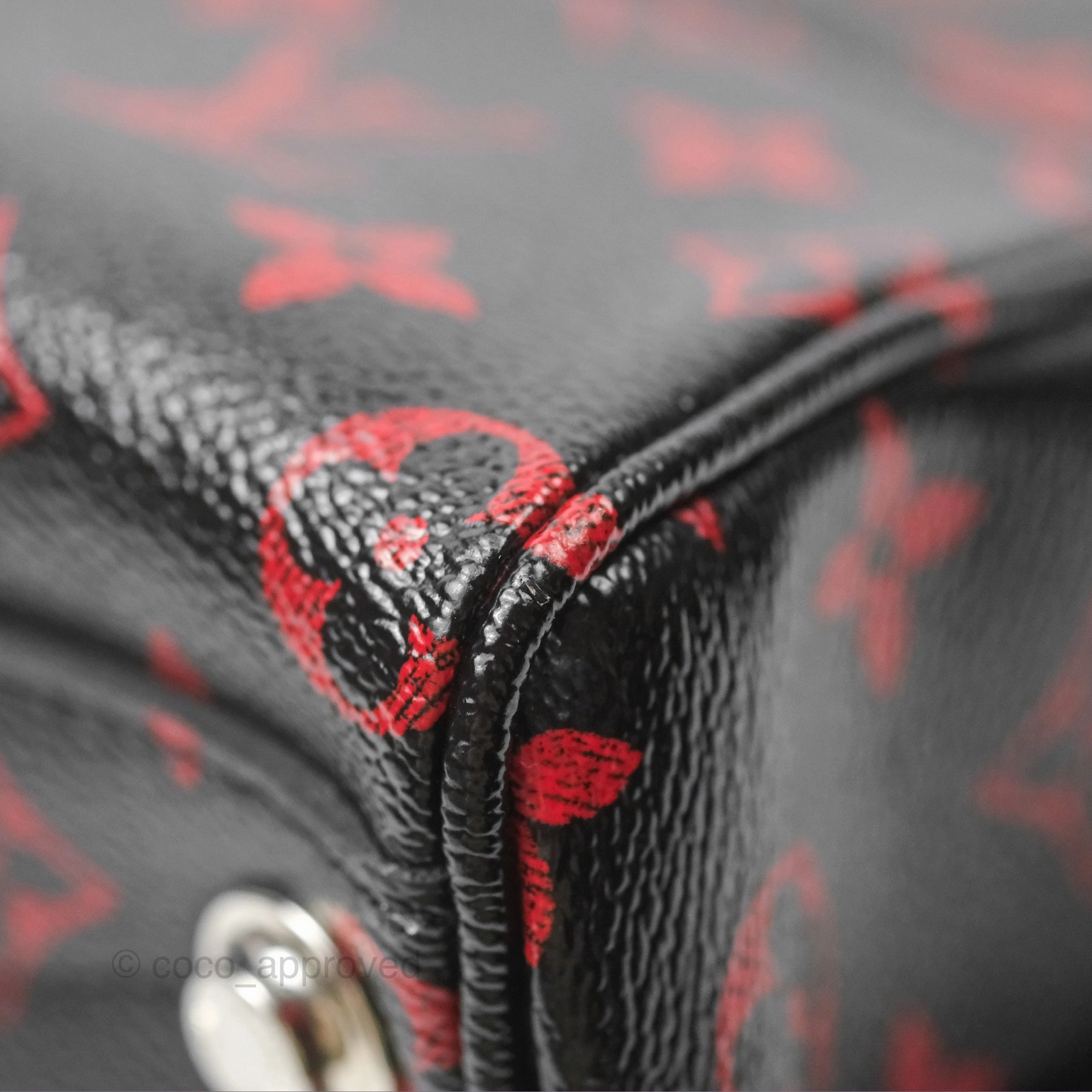 Louis Vuitton Dora Soft MM Monogram Infrarouge