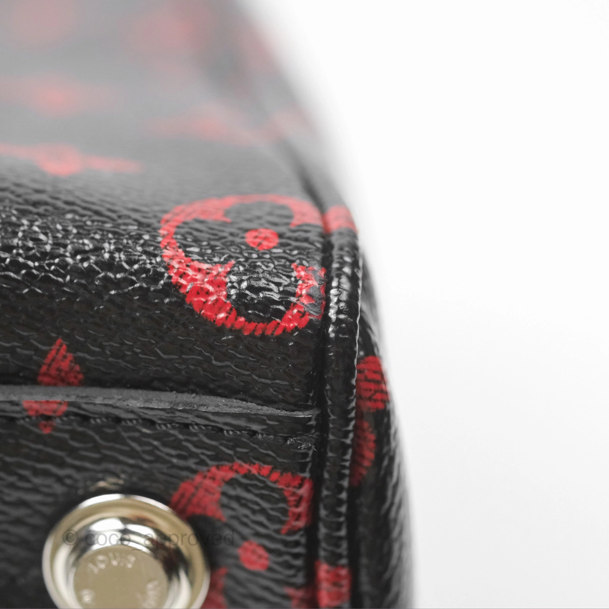 Louis Vuitton Dora Soft MM Monogram Infrarouge