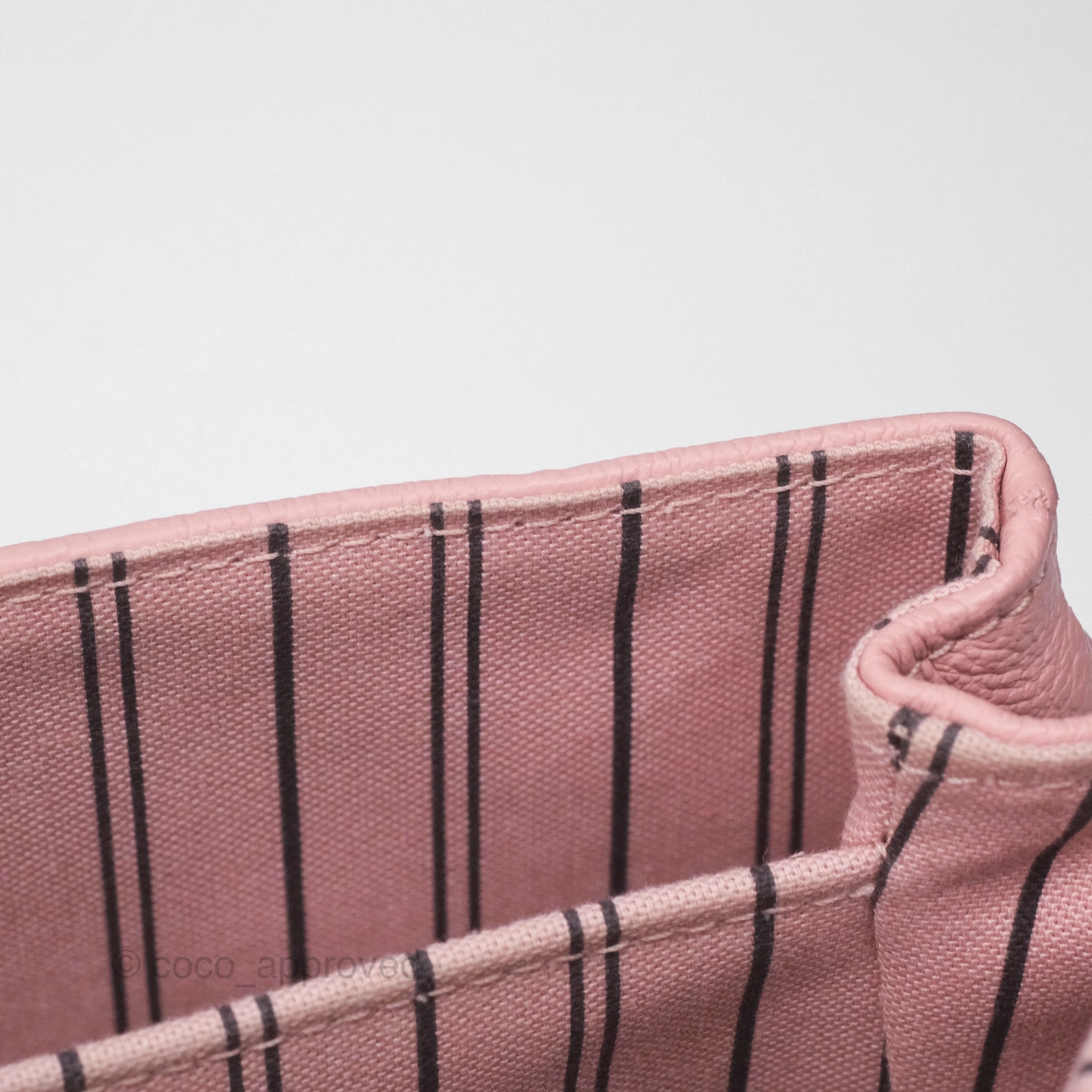 Louis Vuitton Empreinte Pochette Metis Rose Poudre