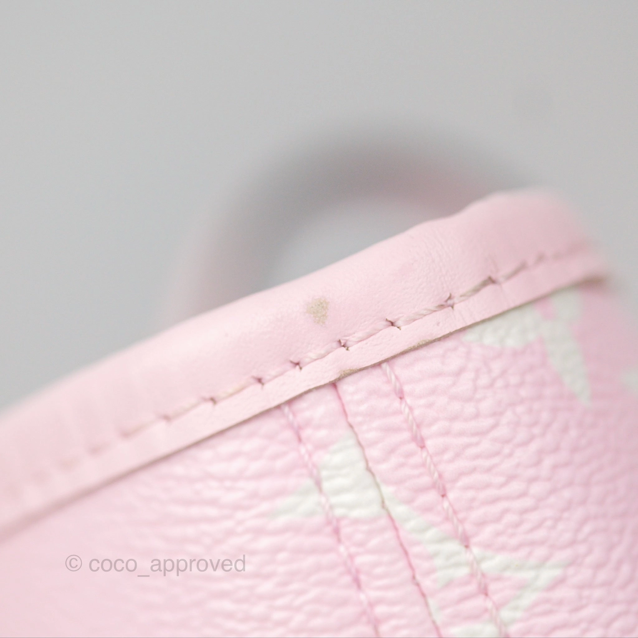 Louis Vuitton Escale Neverfull MM Pastel Monogram