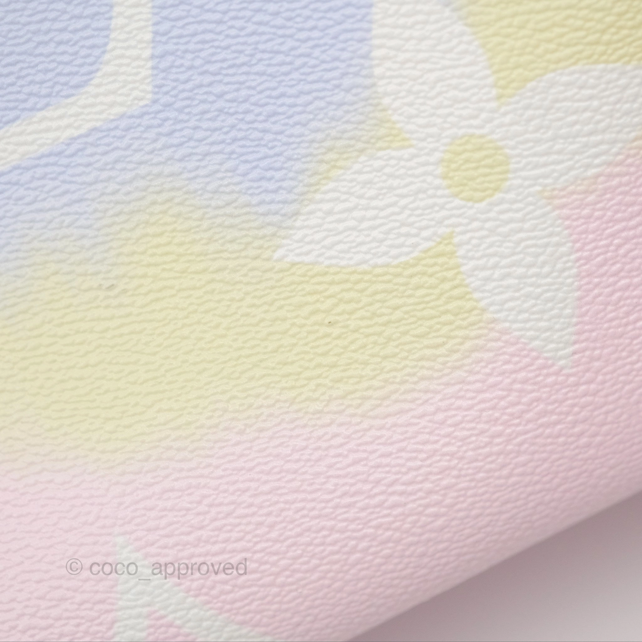 Louis Vuitton Escale Neverfull MM Pastel Monogram