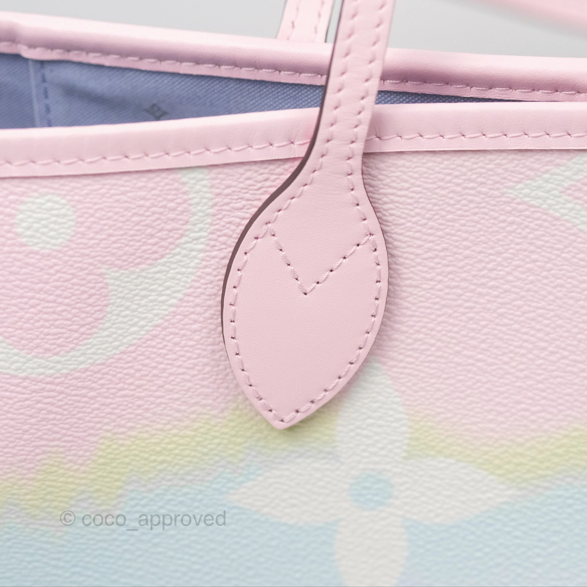 Louis Vuitton Escale Neverfull MM Pastel Monogram