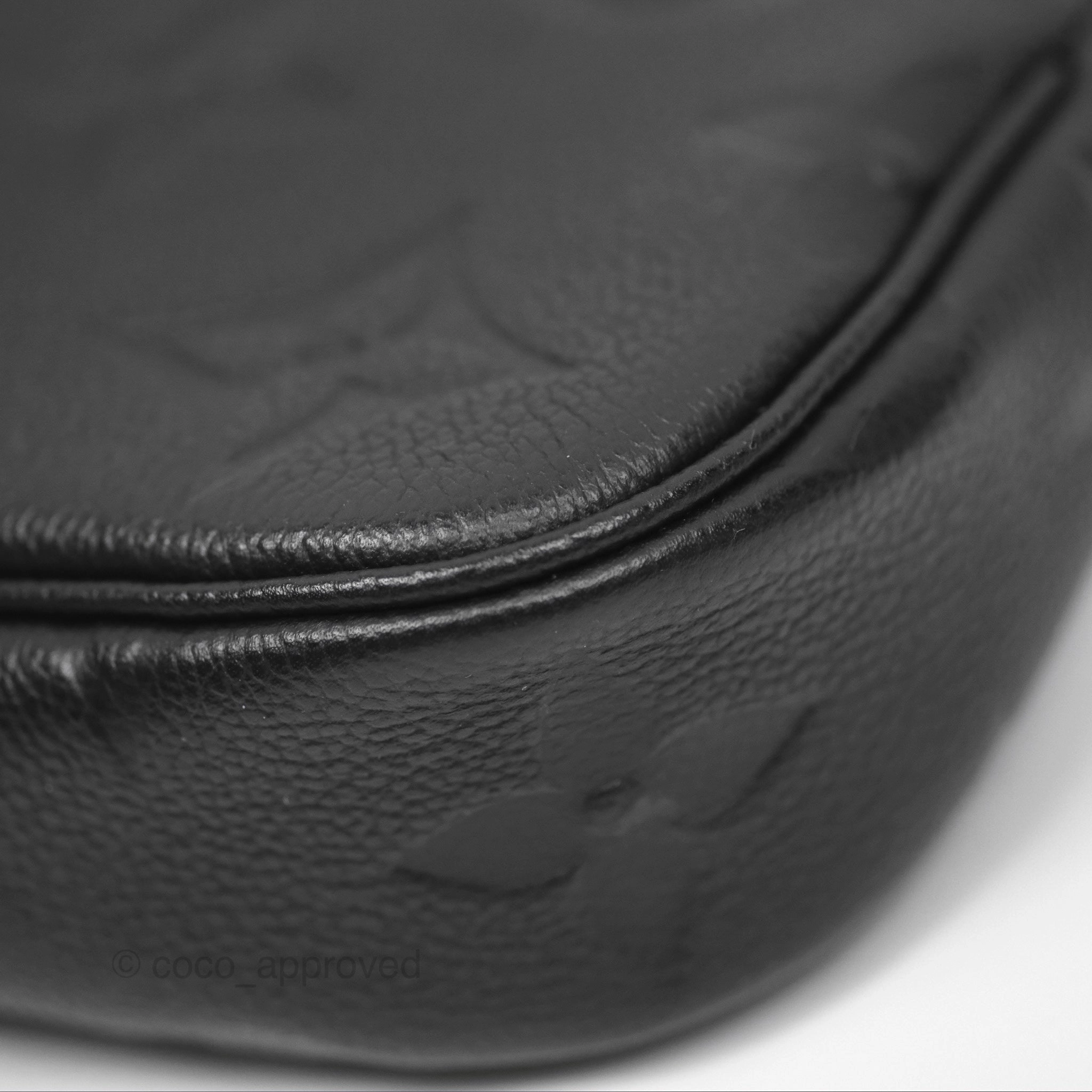 Louis Vuitton Ivy Wallet on Chain Monogram Empreinte Giant
