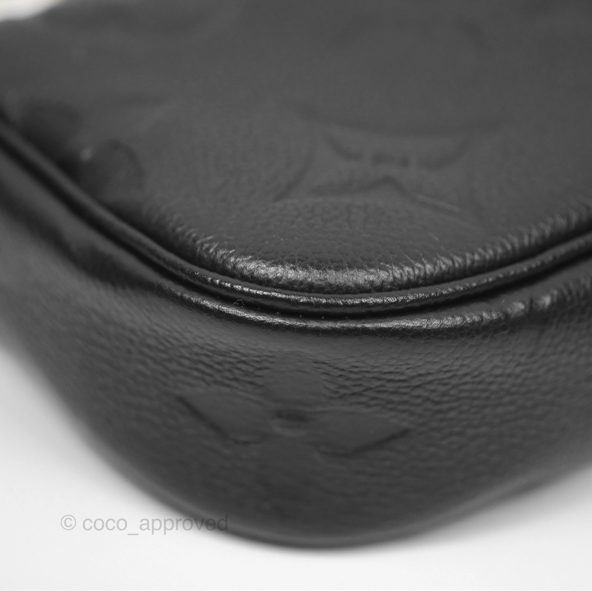 Louis Vuitton Ivy Wallet on Chain Monogram Empreinte Giant