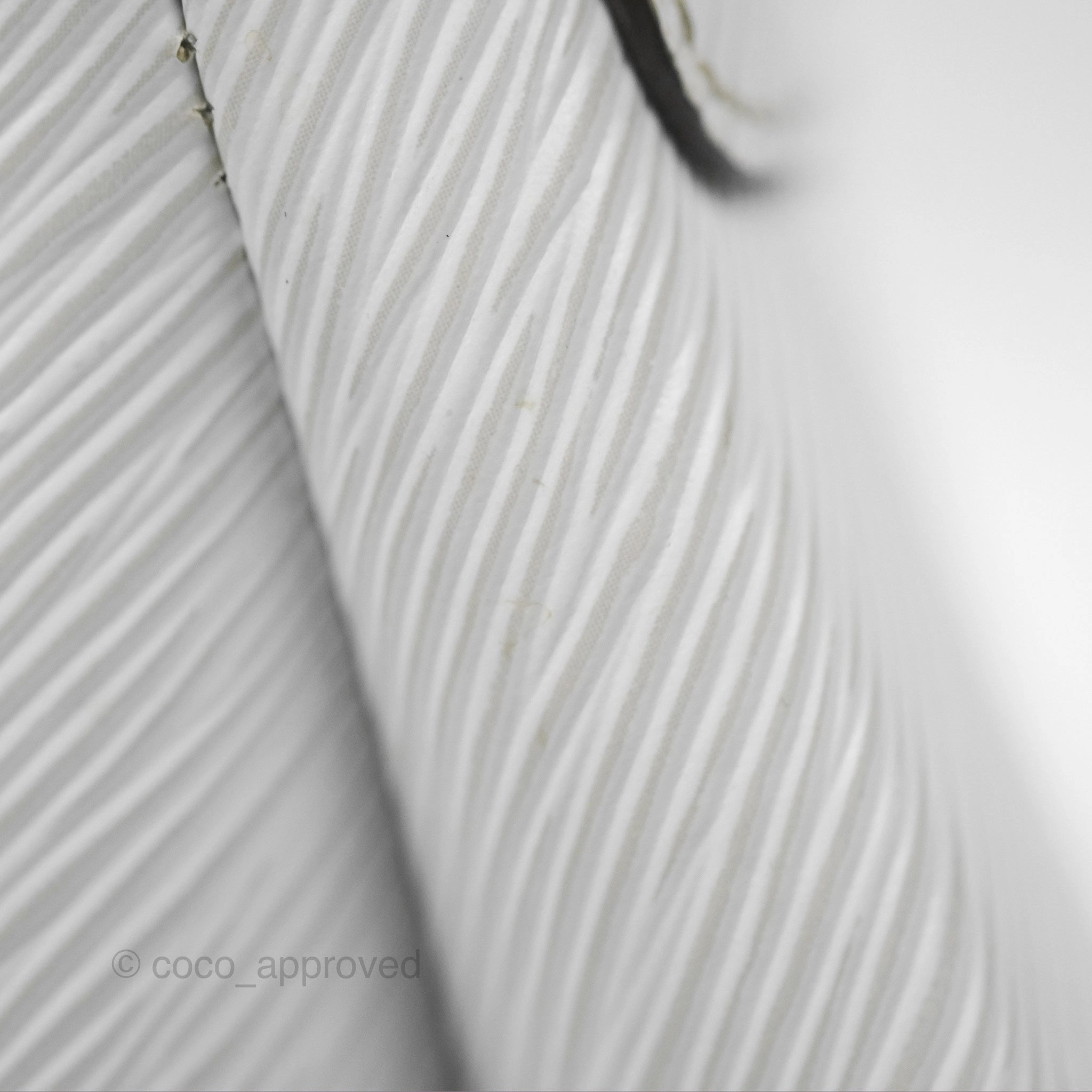 Louis Vuitton Locky BB White Epi
